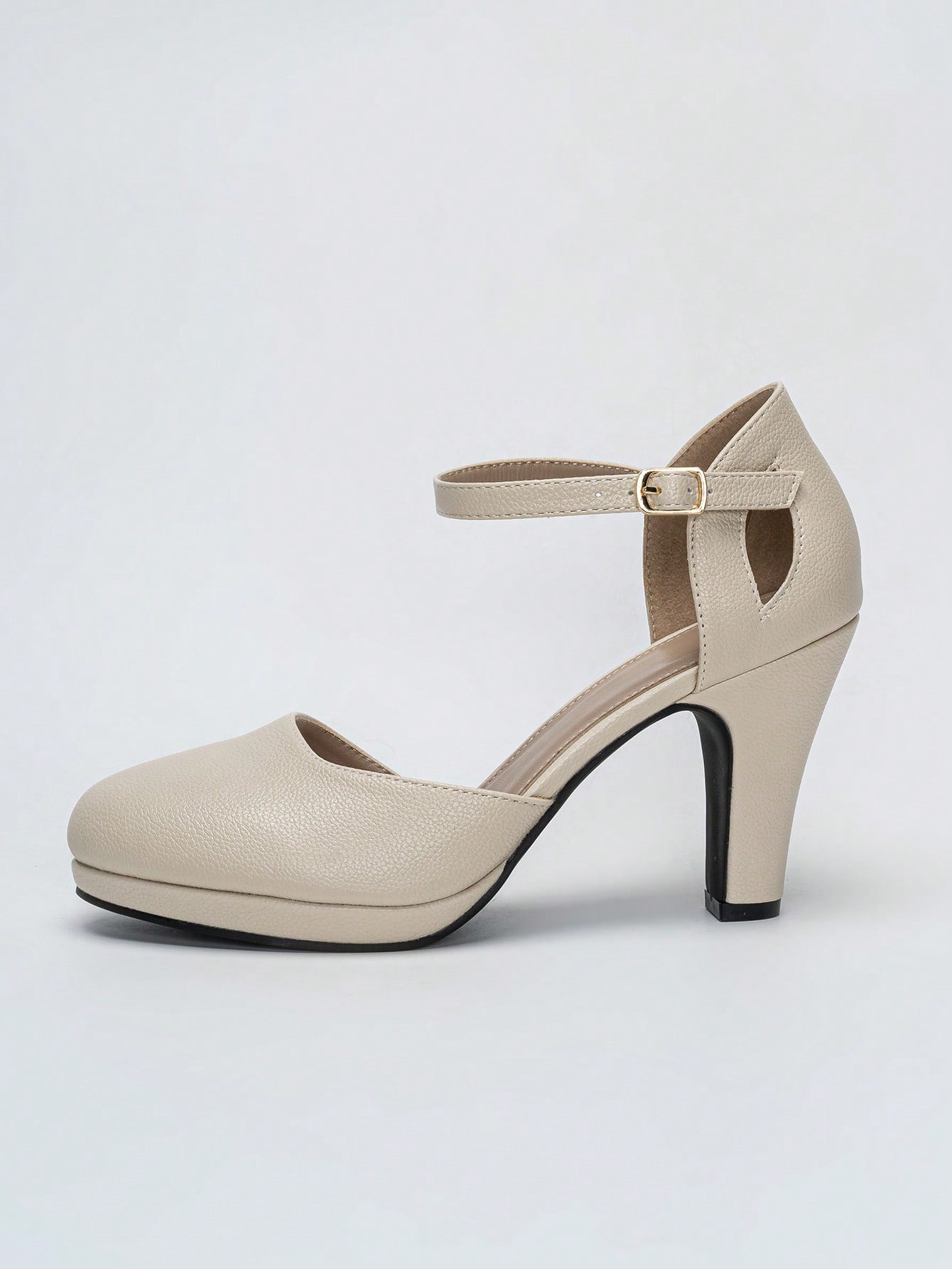 In Beige Women Pumps