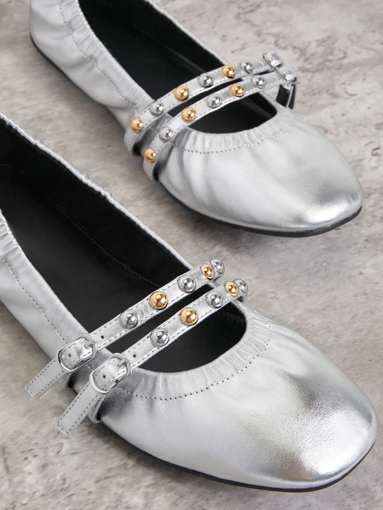 In Silver Women Flats