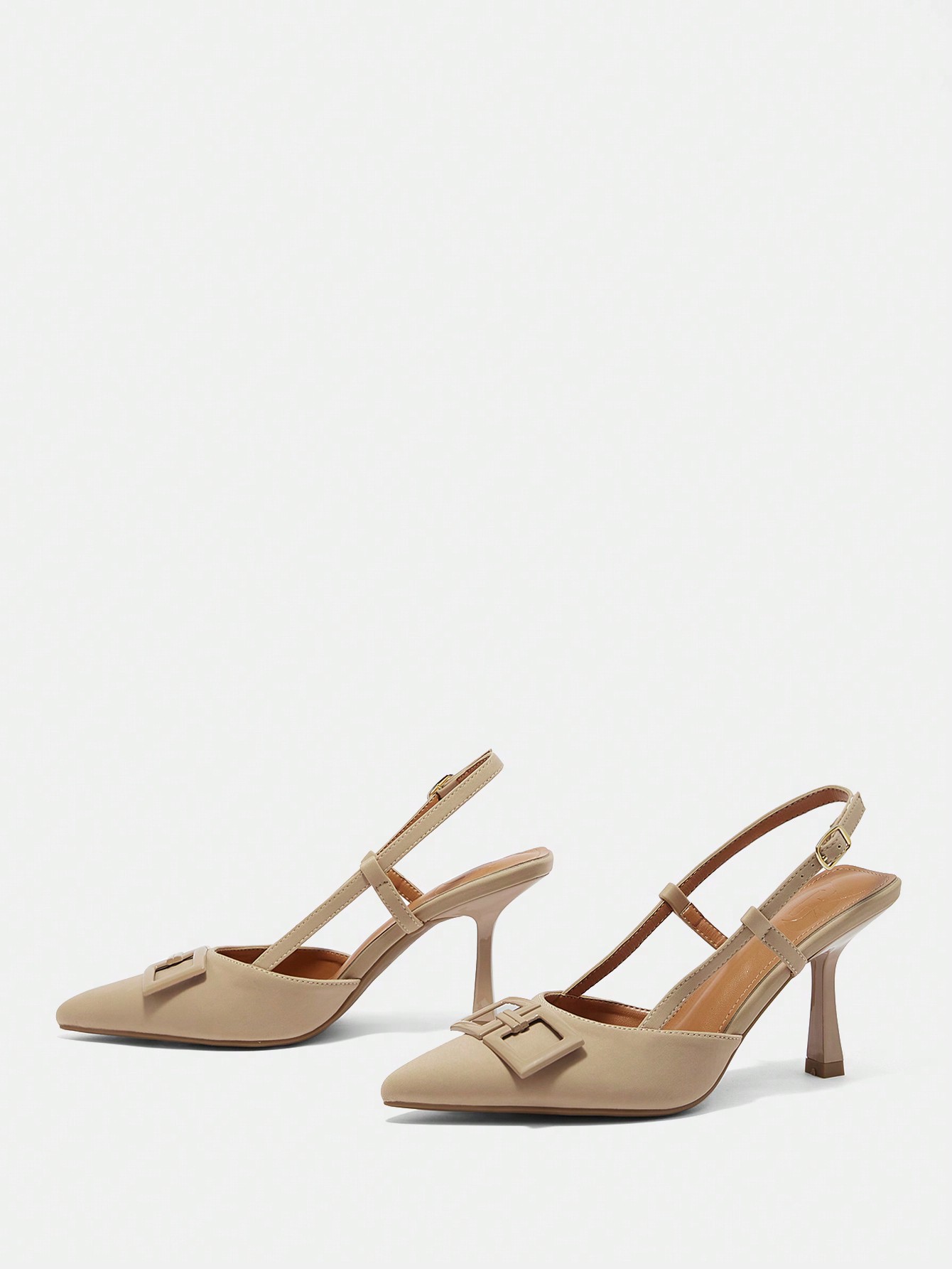 In Camel Women Pumps