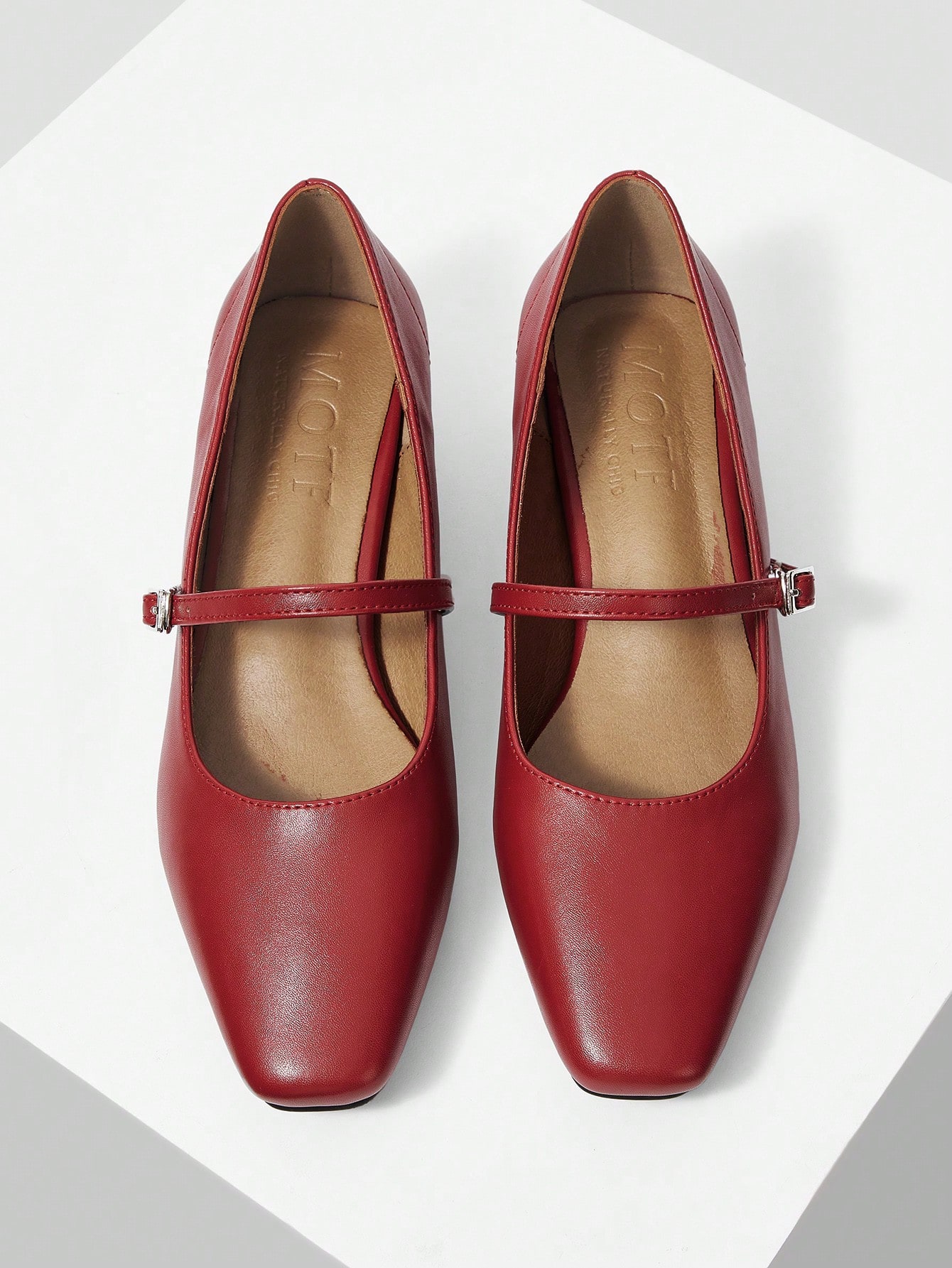 In Red Women Flats