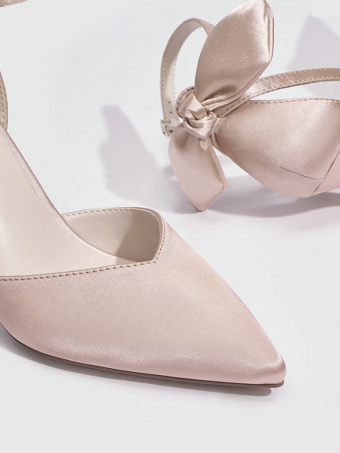 In Dusty Pink Women Pumps