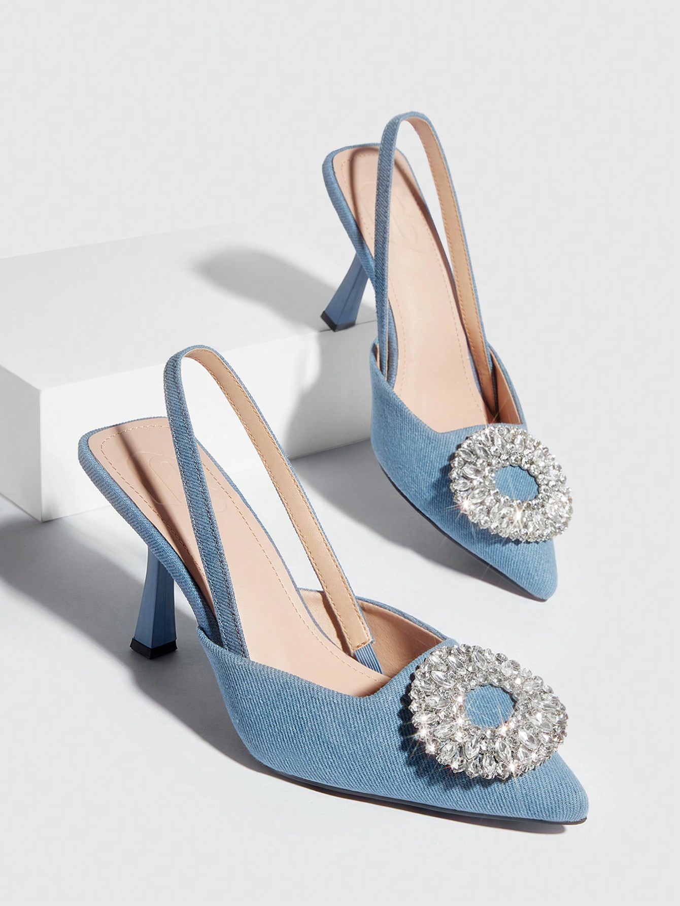 In Blue Women Pumps