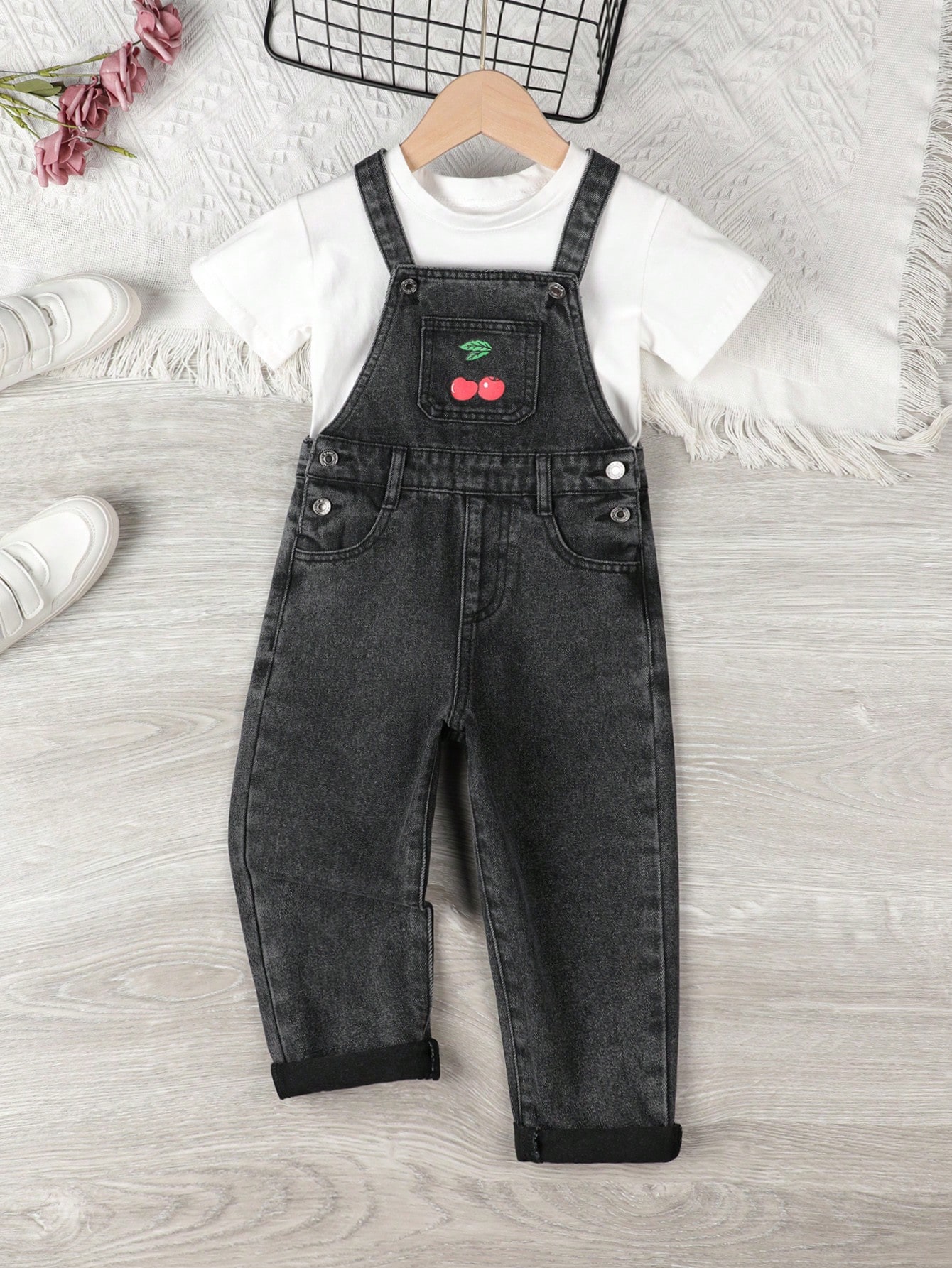 Young Girls Denim Overalls & Jumpsuits