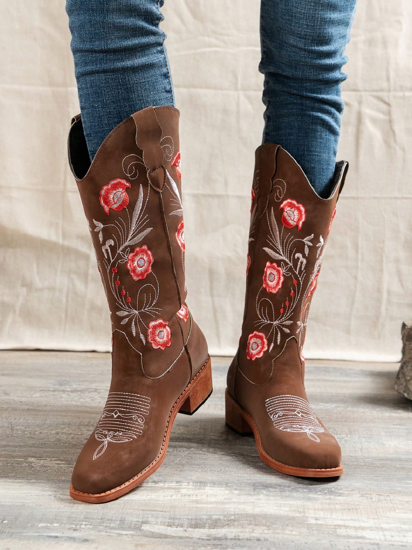 In Brown Women Mid-Calf Boots