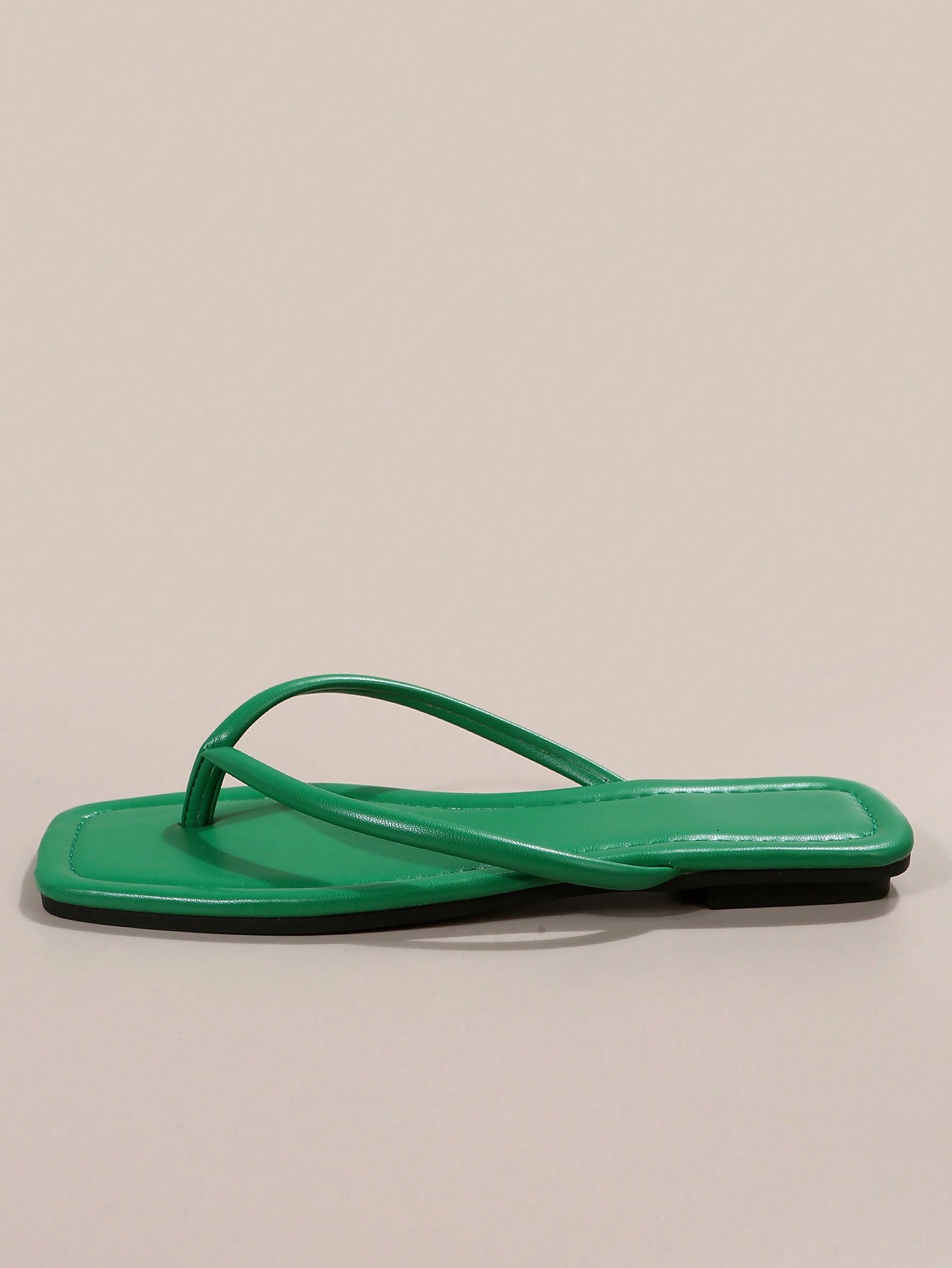 In Green Women Flat Sandals