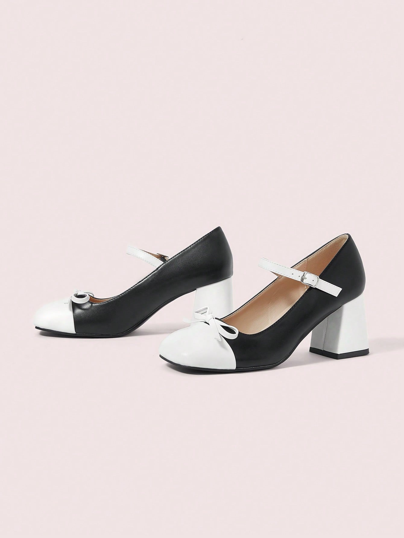 In Black and White Women Pumps