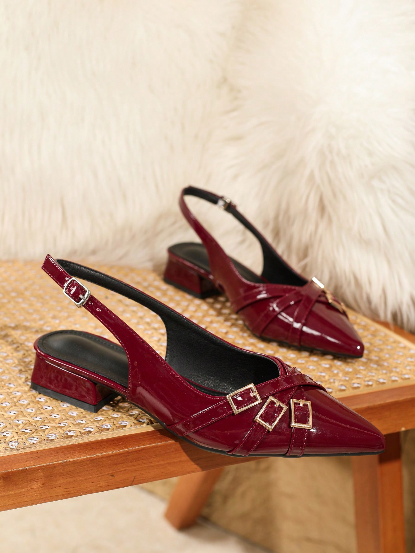 In Burgundy Women Flats