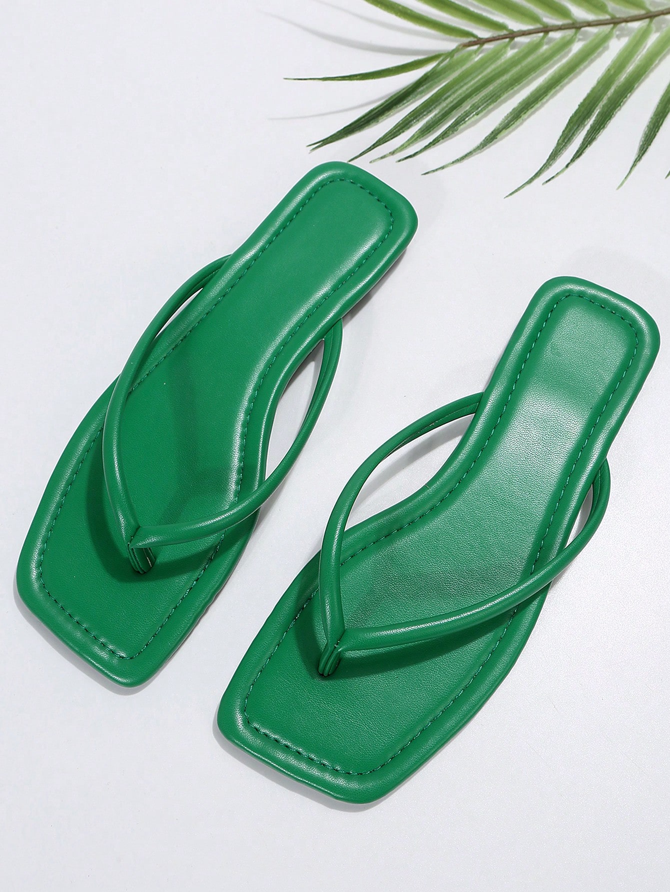 In Green Women Flat Sandals