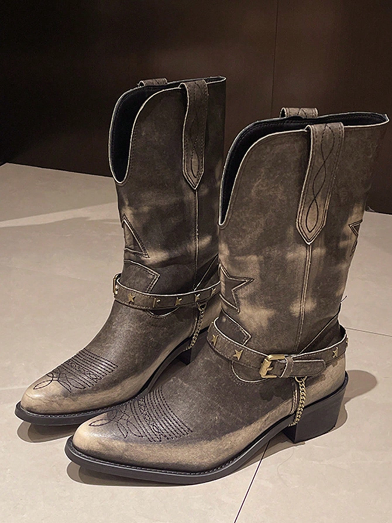 In Grey Women Fashion Boots