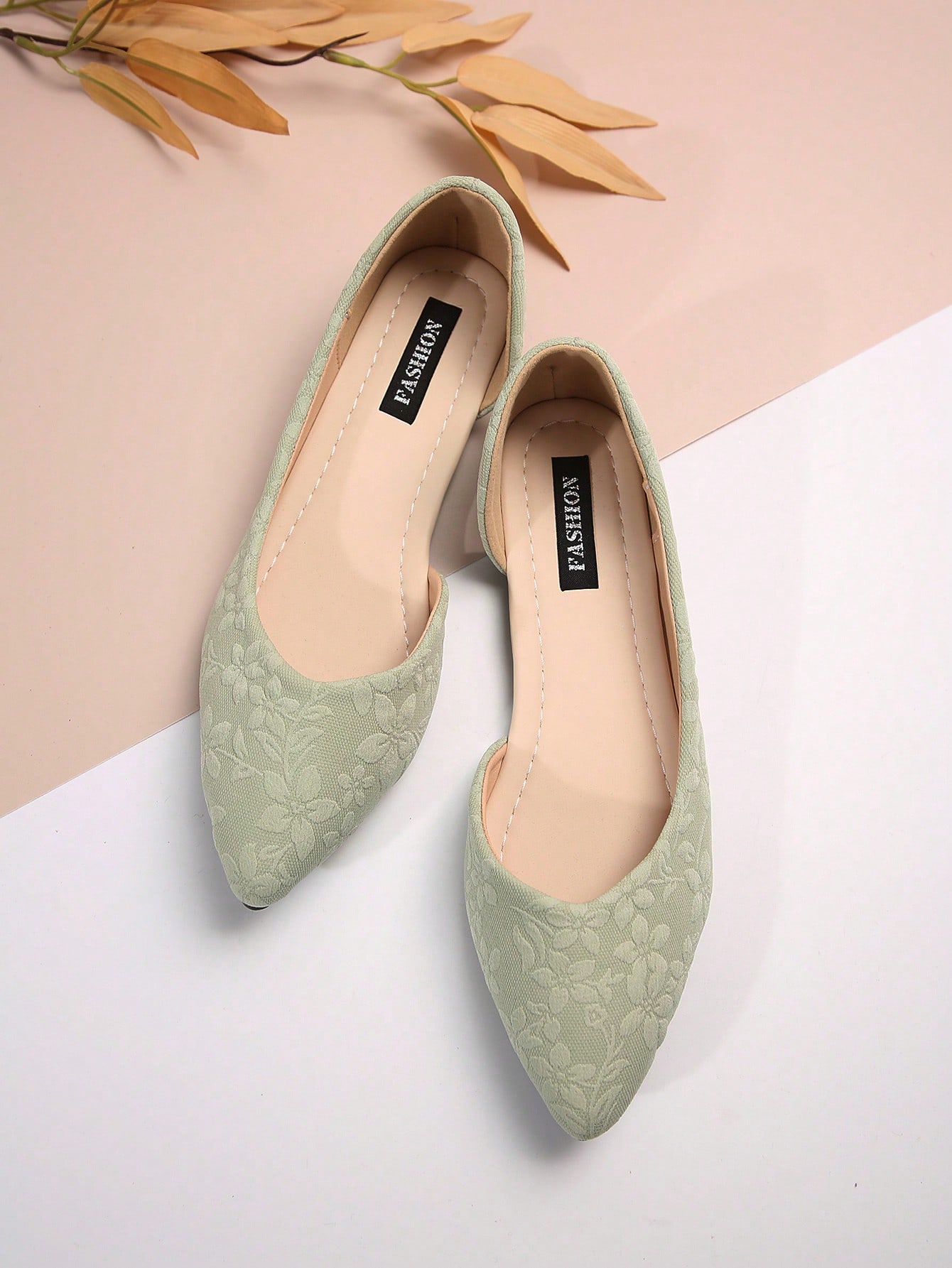 In Green Women Flats