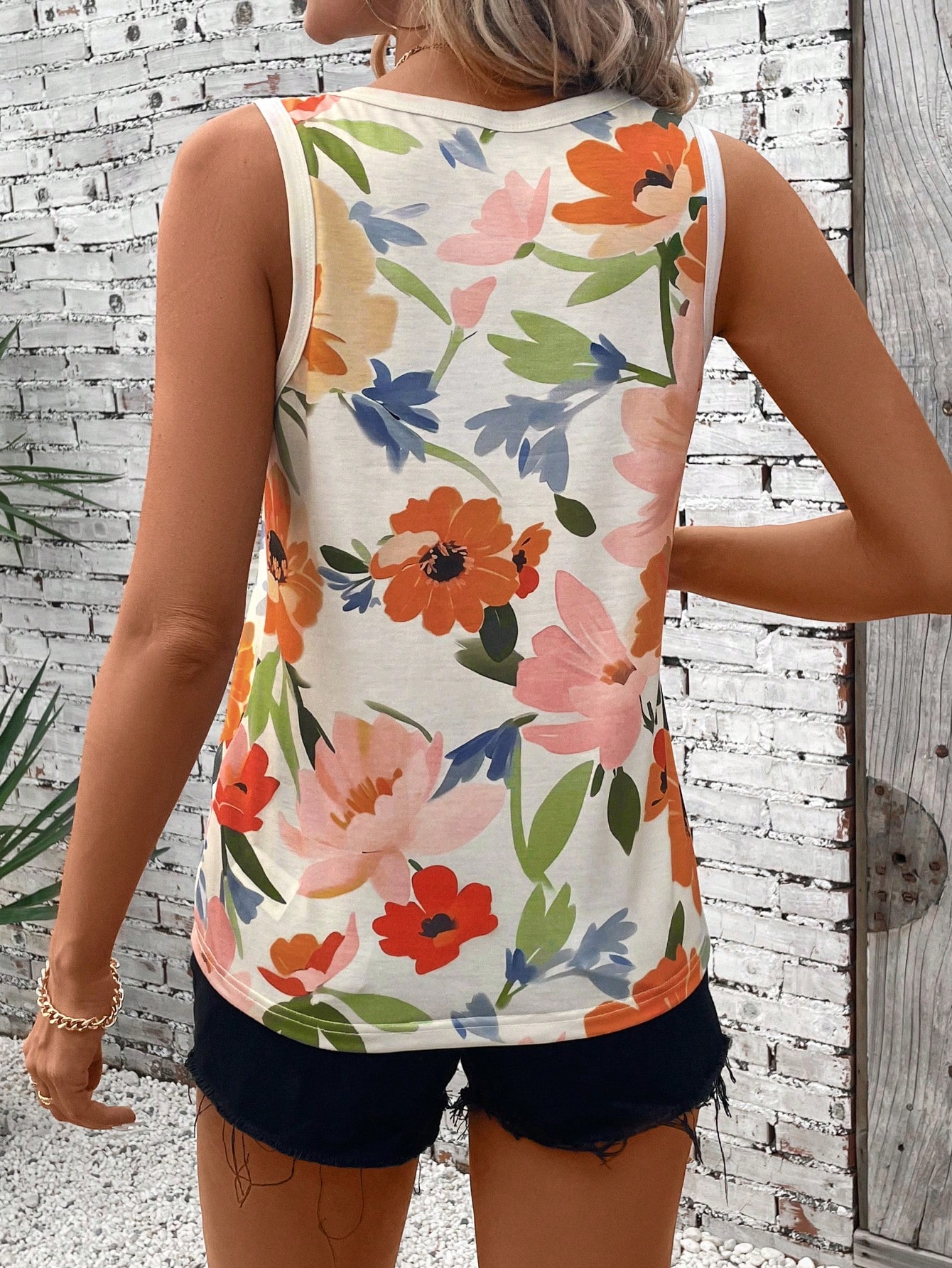 In Boho Women Tank Tops & Camis