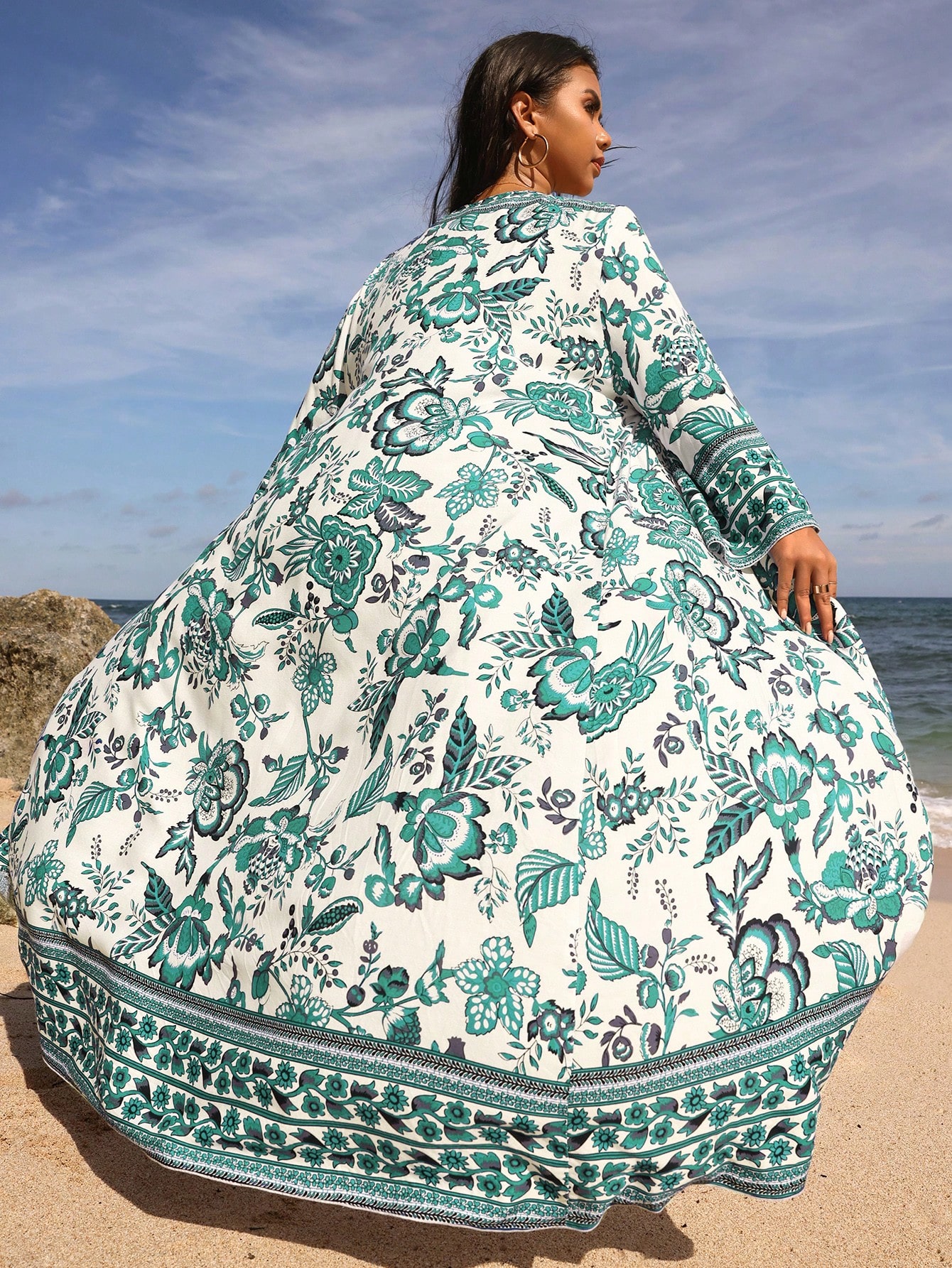 In Long Sleeve Plus Size Kimonos