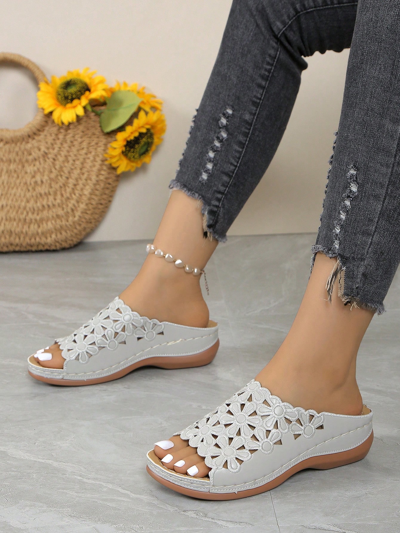 In Light Grey Women Shoes