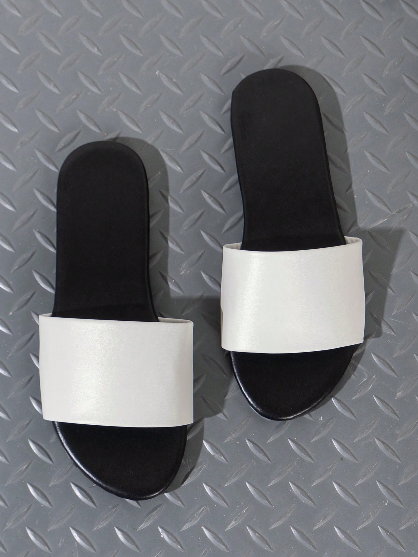 In Black and White Women Sandals