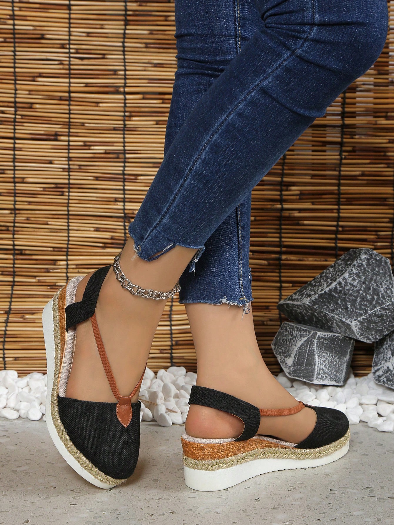 In Black Women Wedges & Flatform