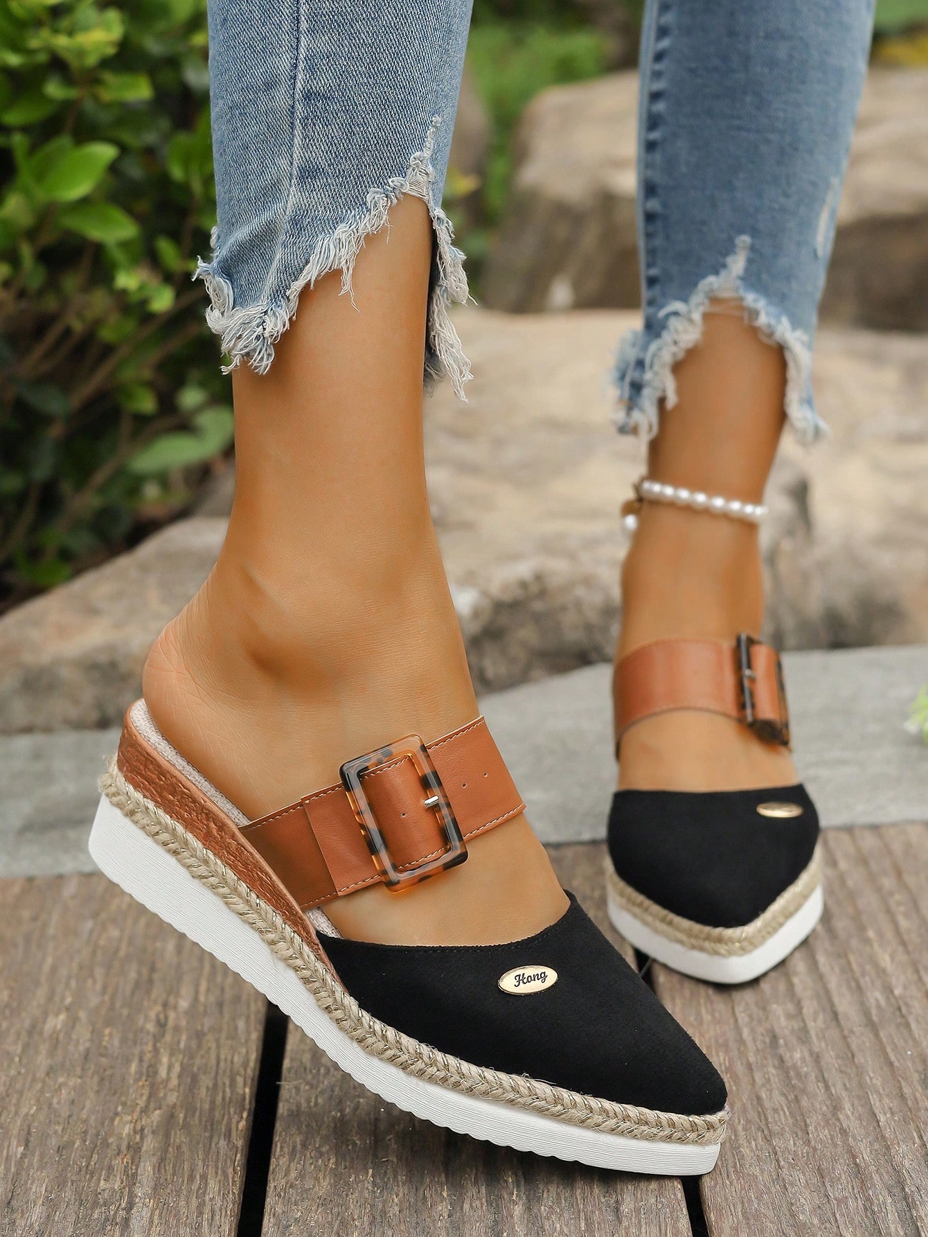 In Black Women Wedges & Flatform