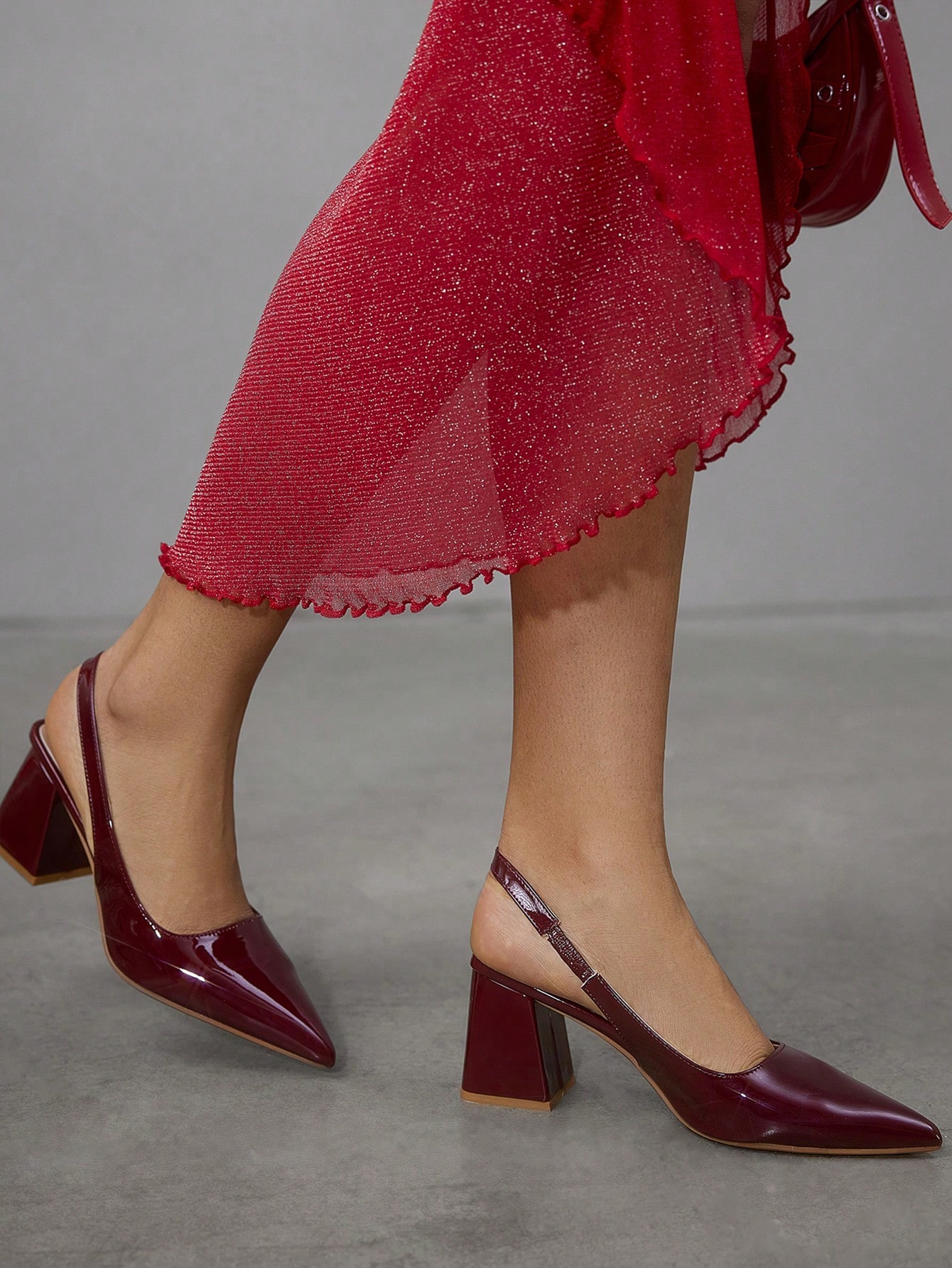 In Burgundy Women Pumps