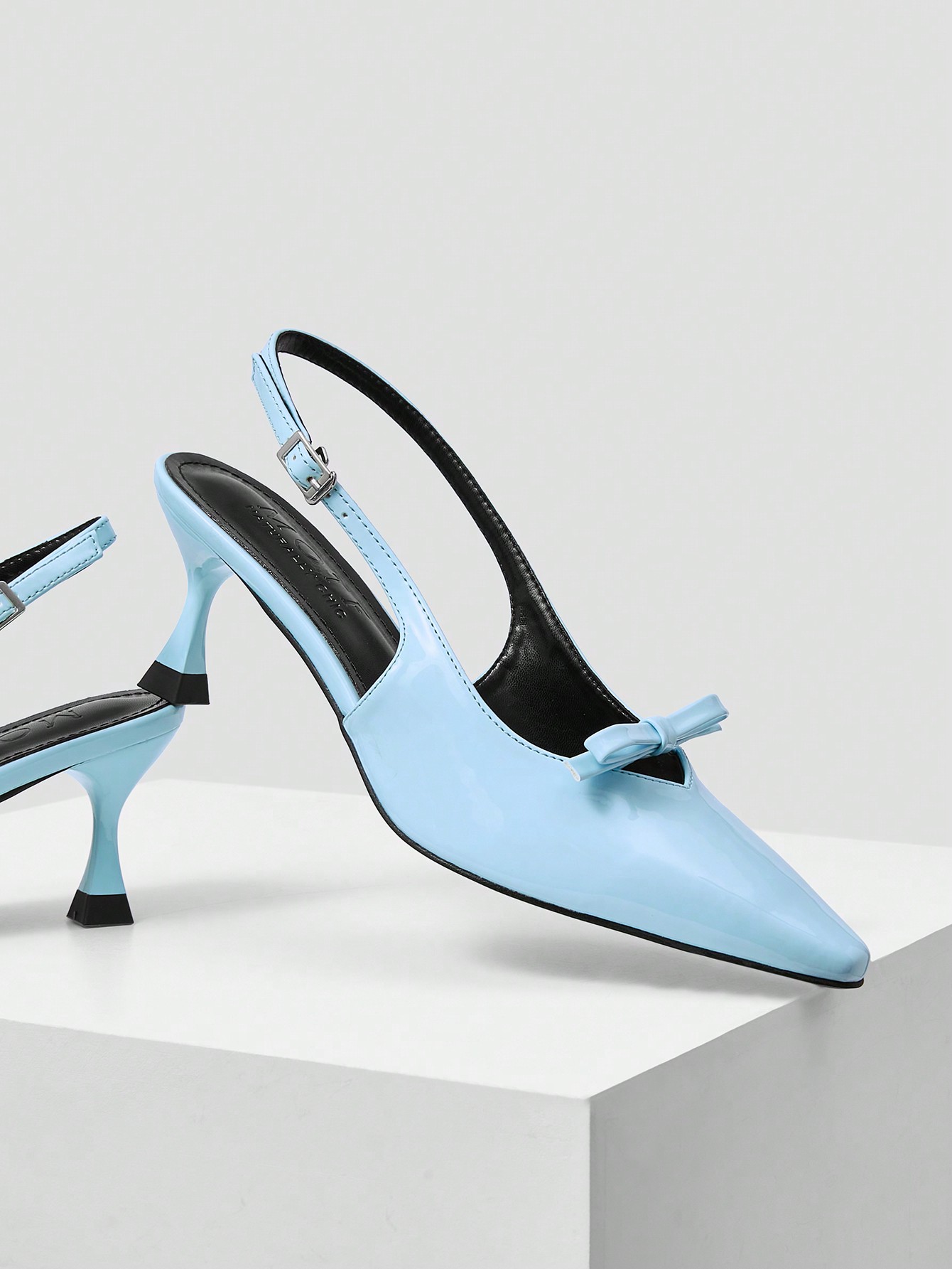 In Baby Blue Women Pumps