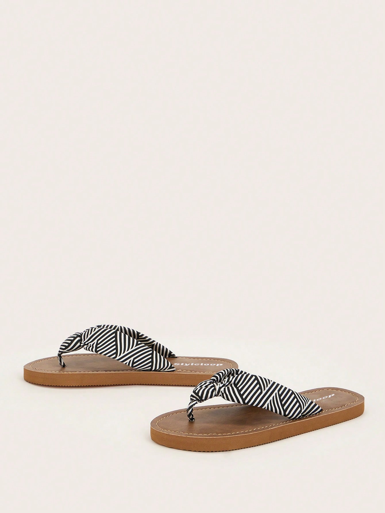 In Multicolor Women Flip-Flops