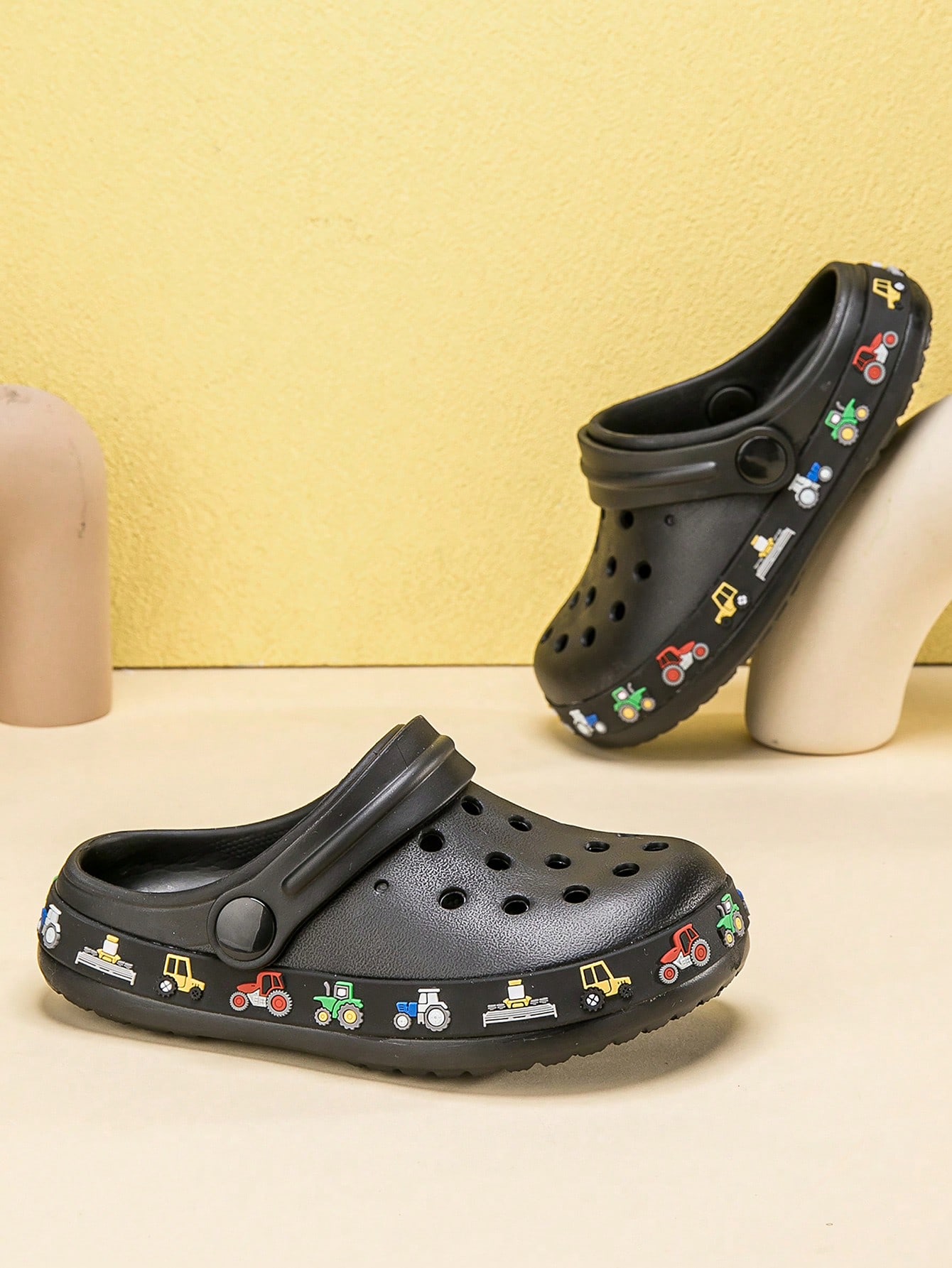 Kids Clogs