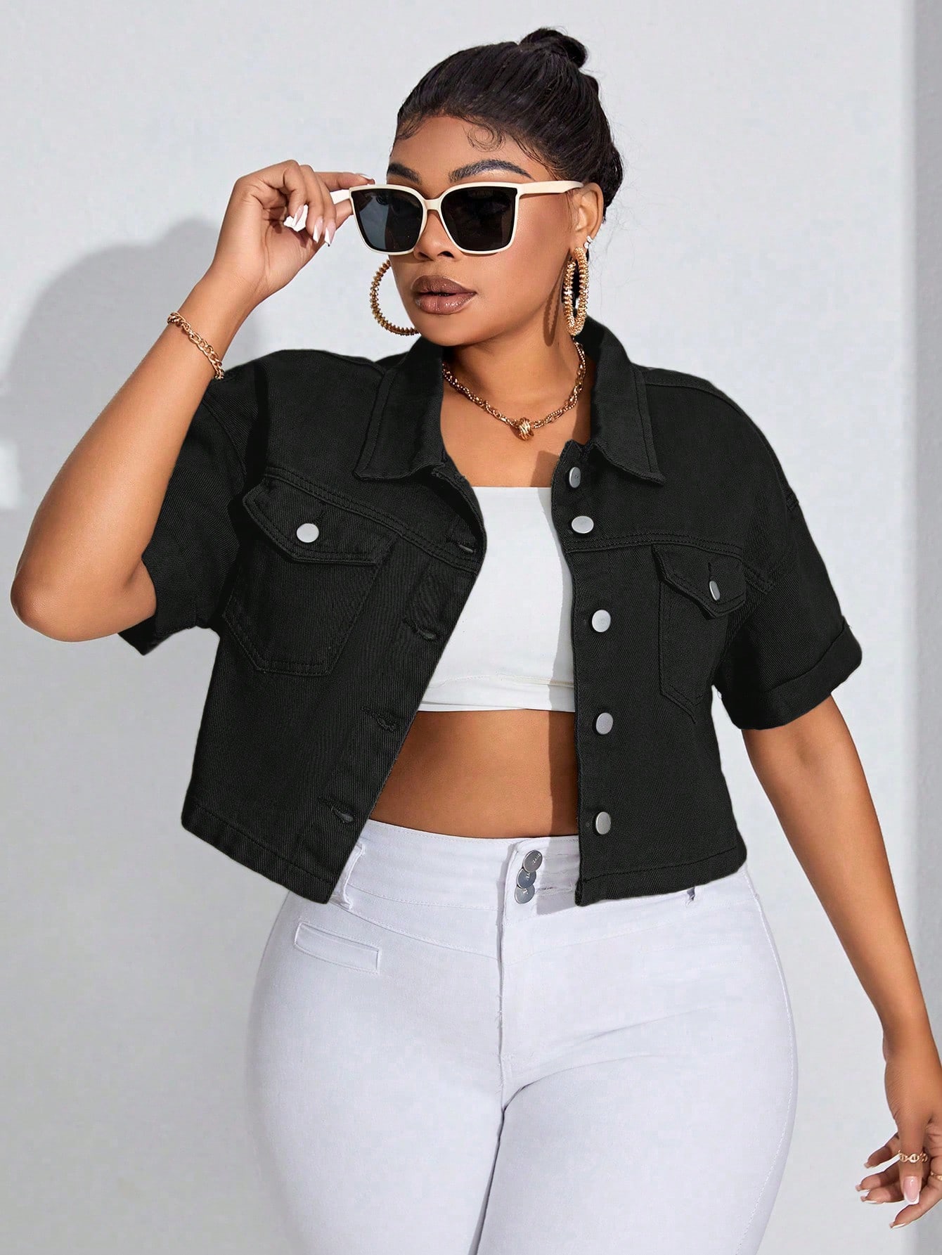 In Short Sleeve Plus Size Denim Jackets