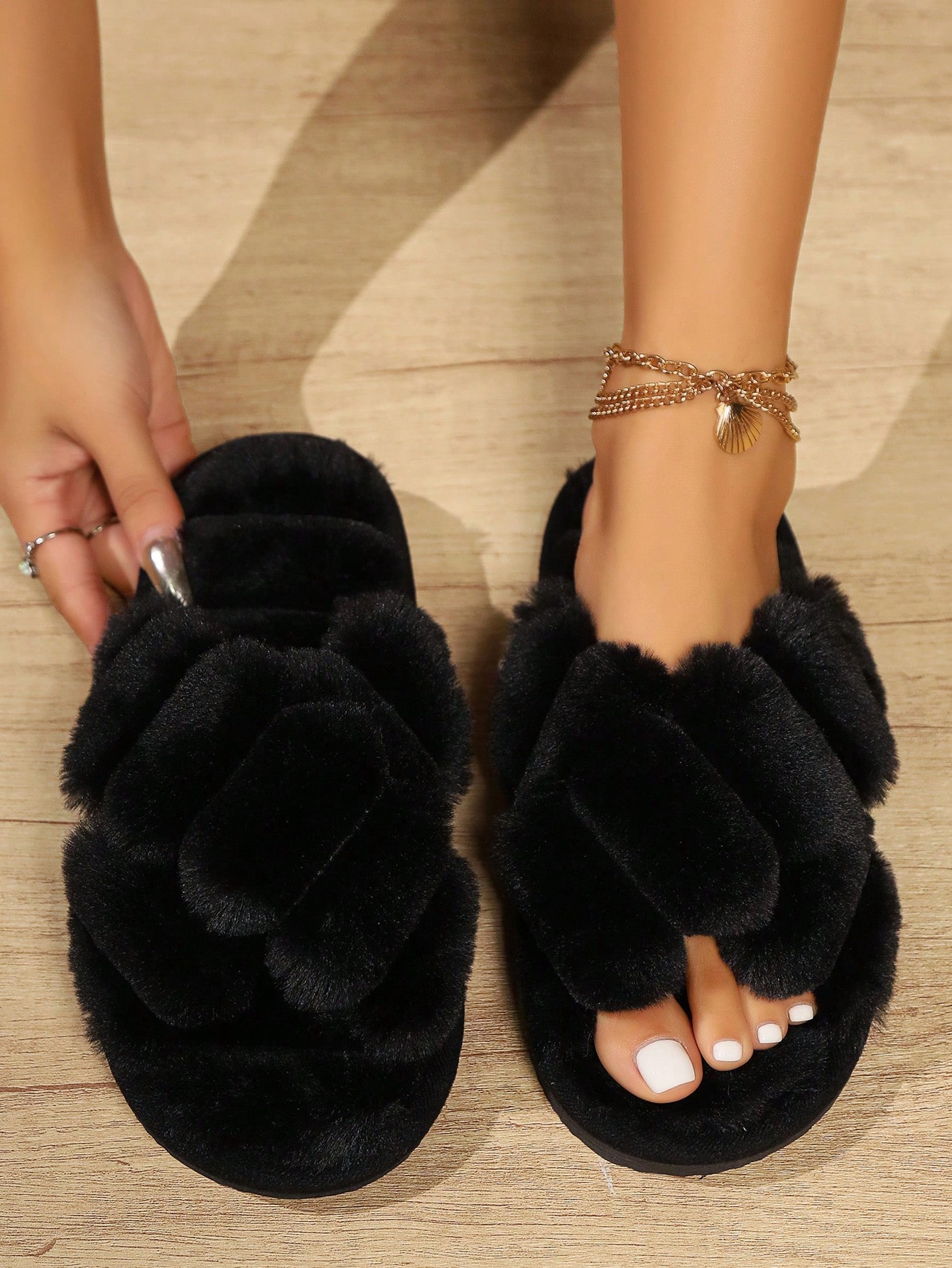 In Black Women Home Slippers