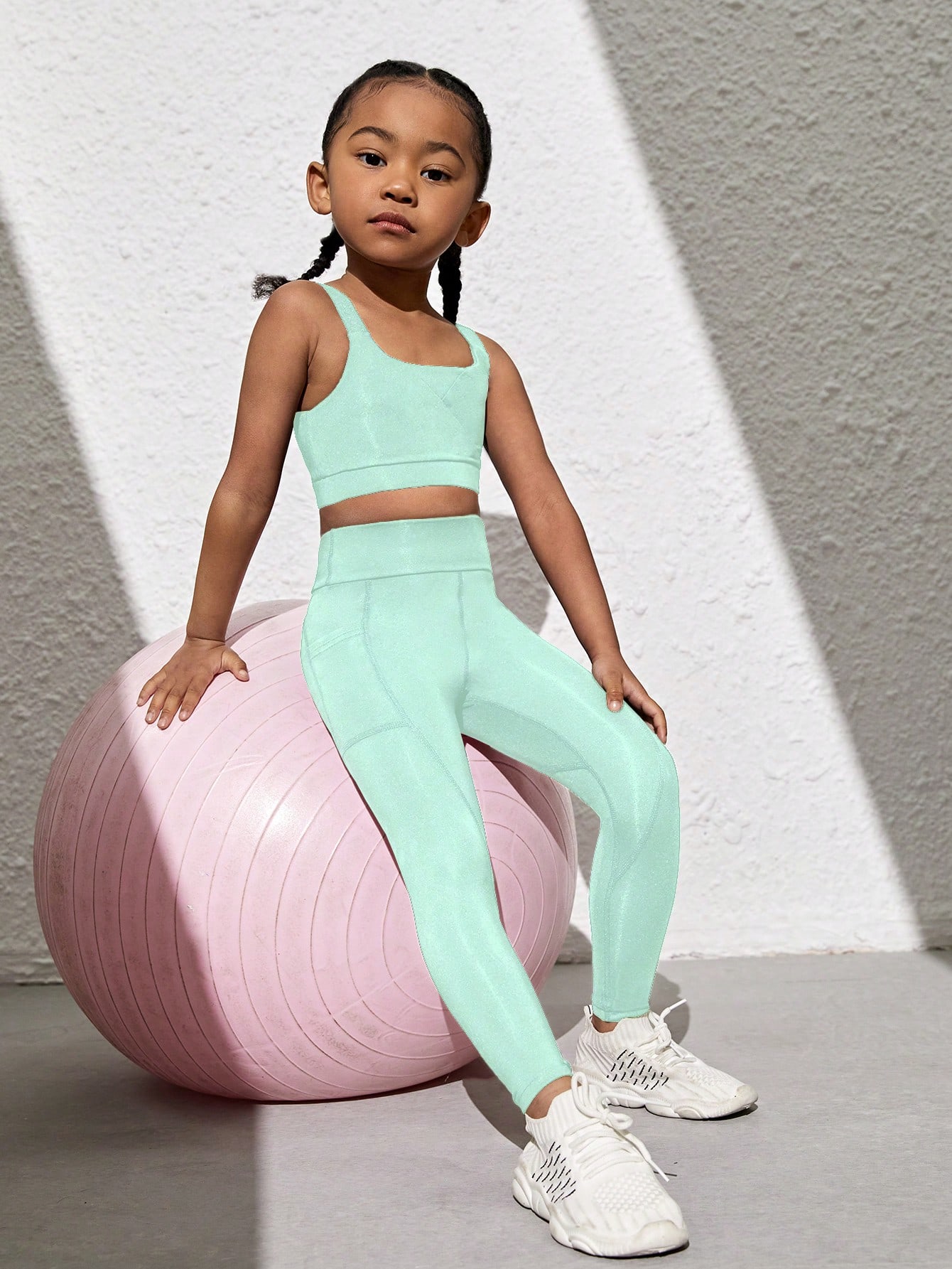 Young Girls Activewear