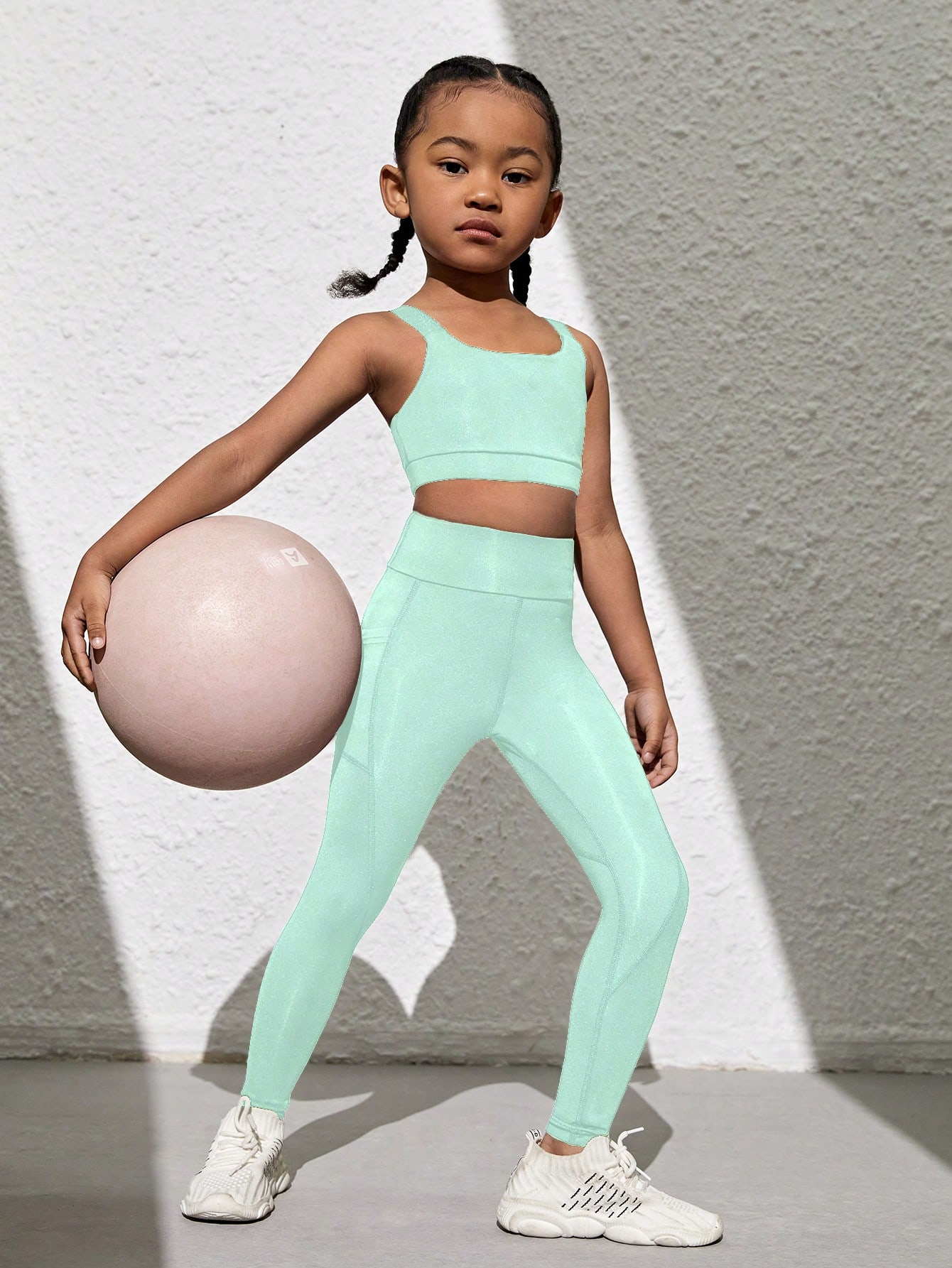 Young Girls Activewear