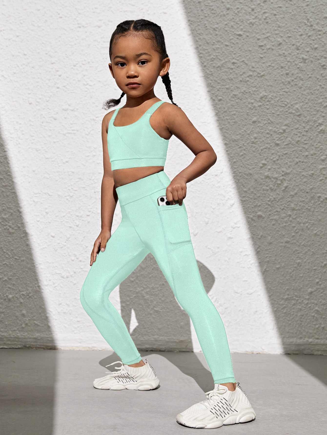 Young Girls Activewear