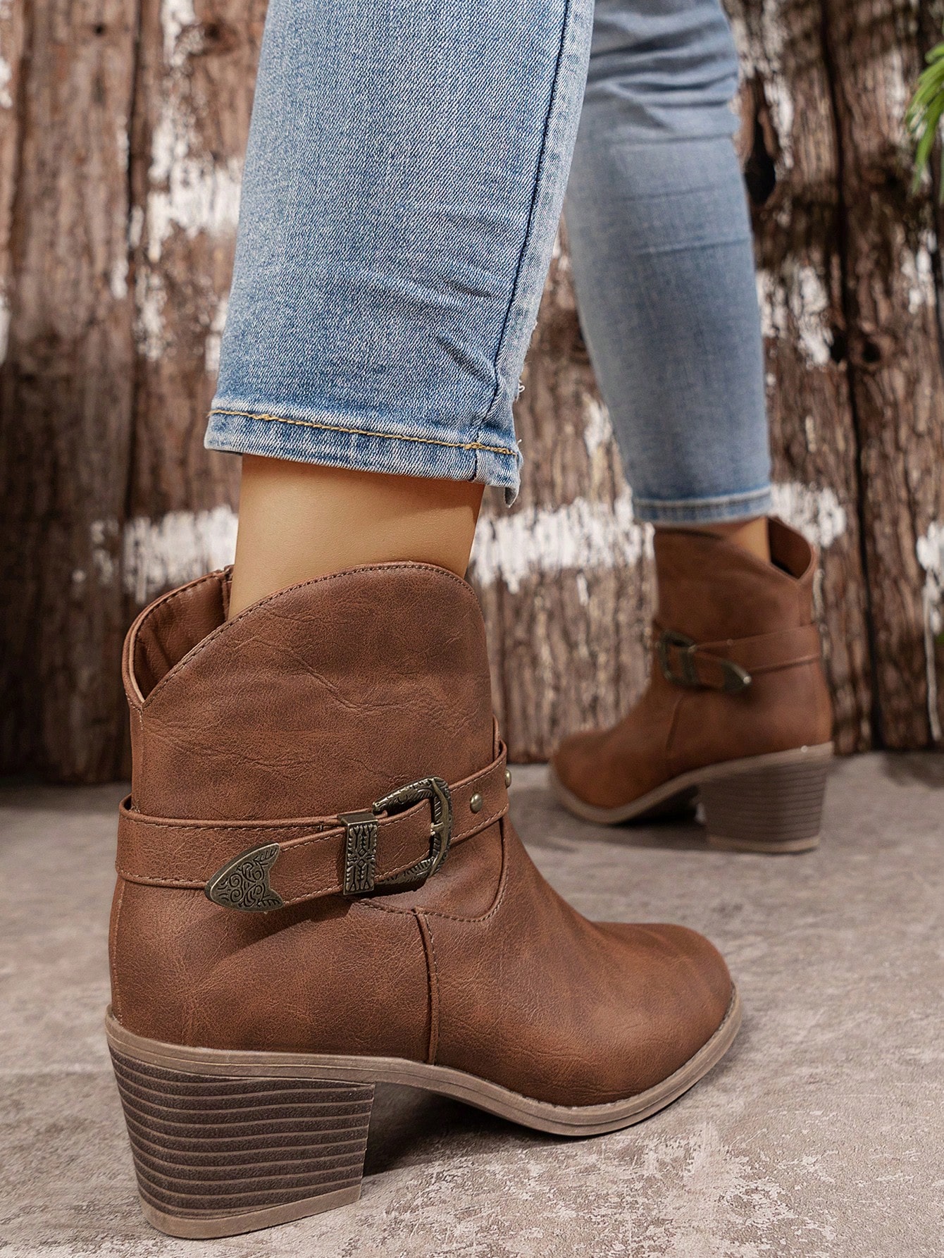 In Brown Women Ankle Boots & Booties