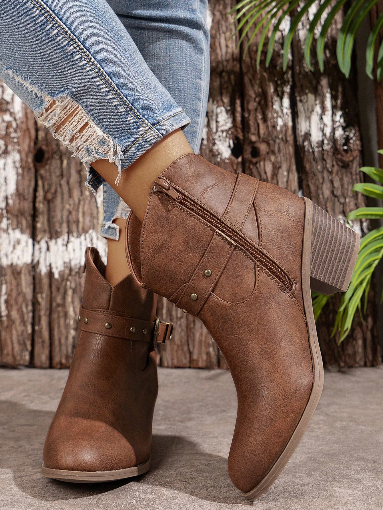 In Brown Women Ankle Boots & Booties