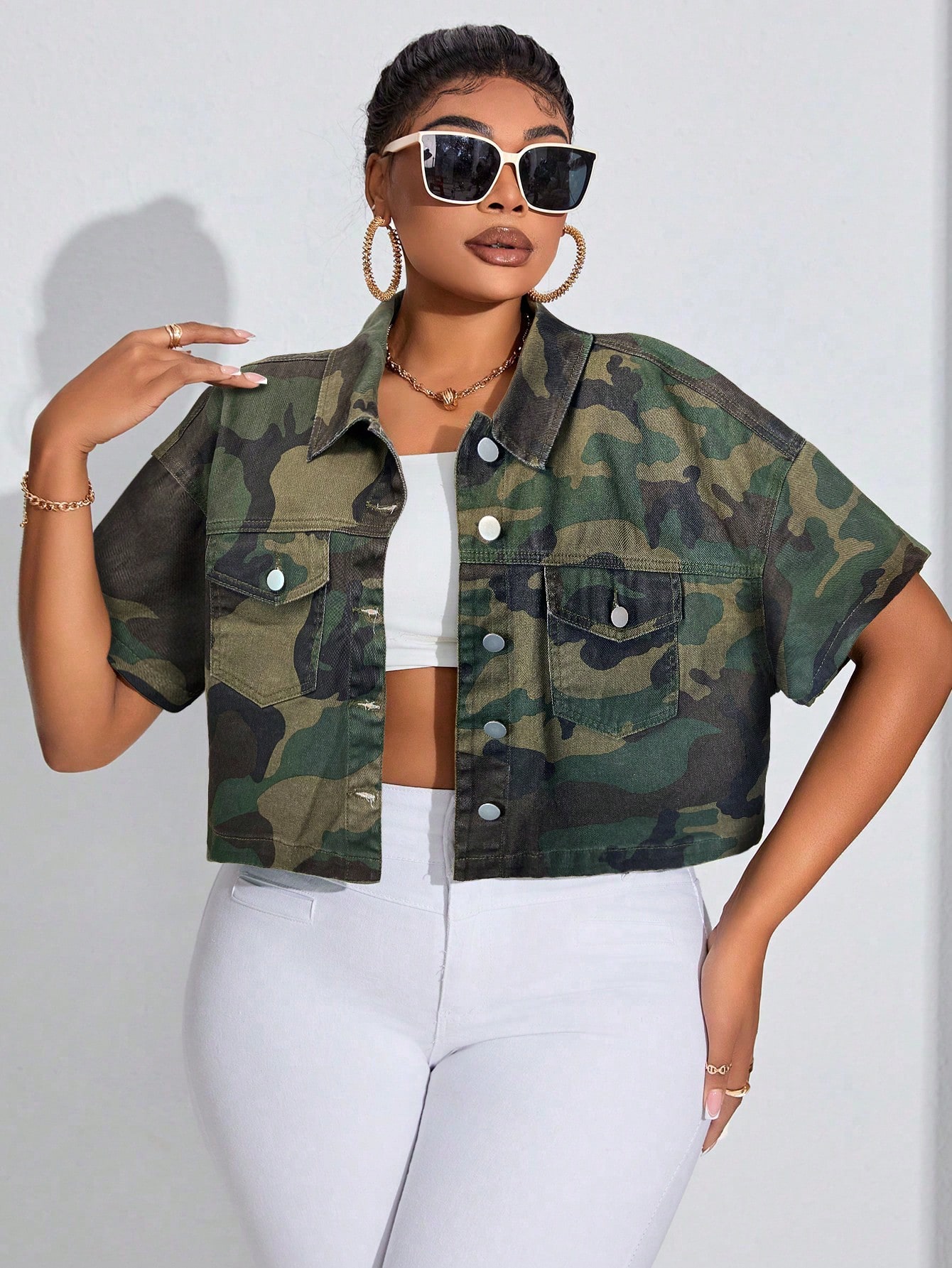 In Short Sleeve Plus Size Denim Jackets