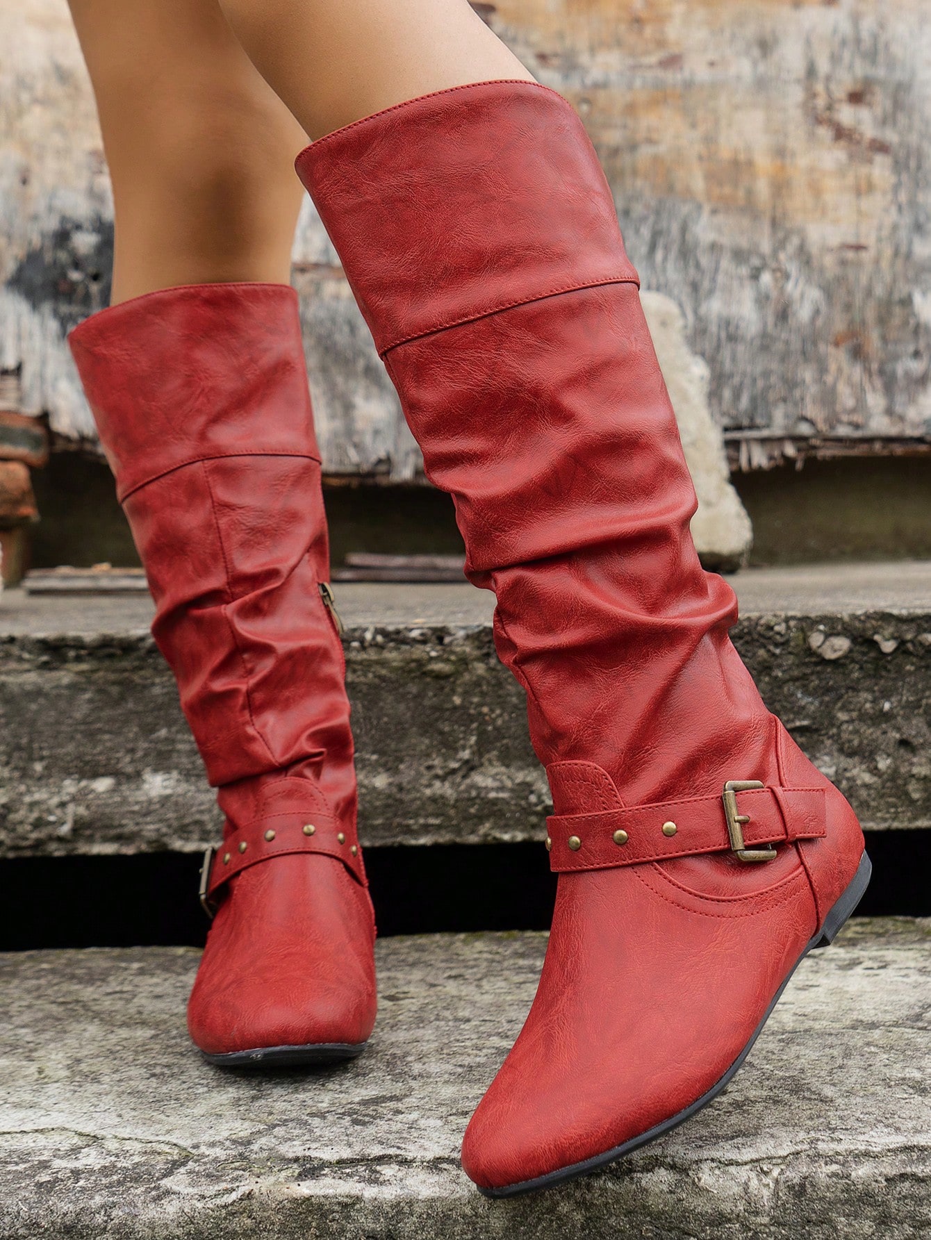 In Burgundy Women Fashion Boots