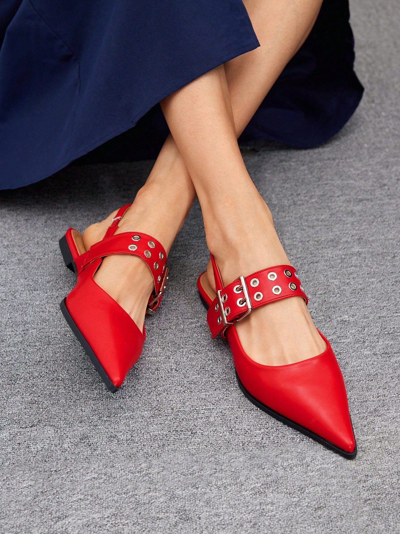 In Red Women Flats