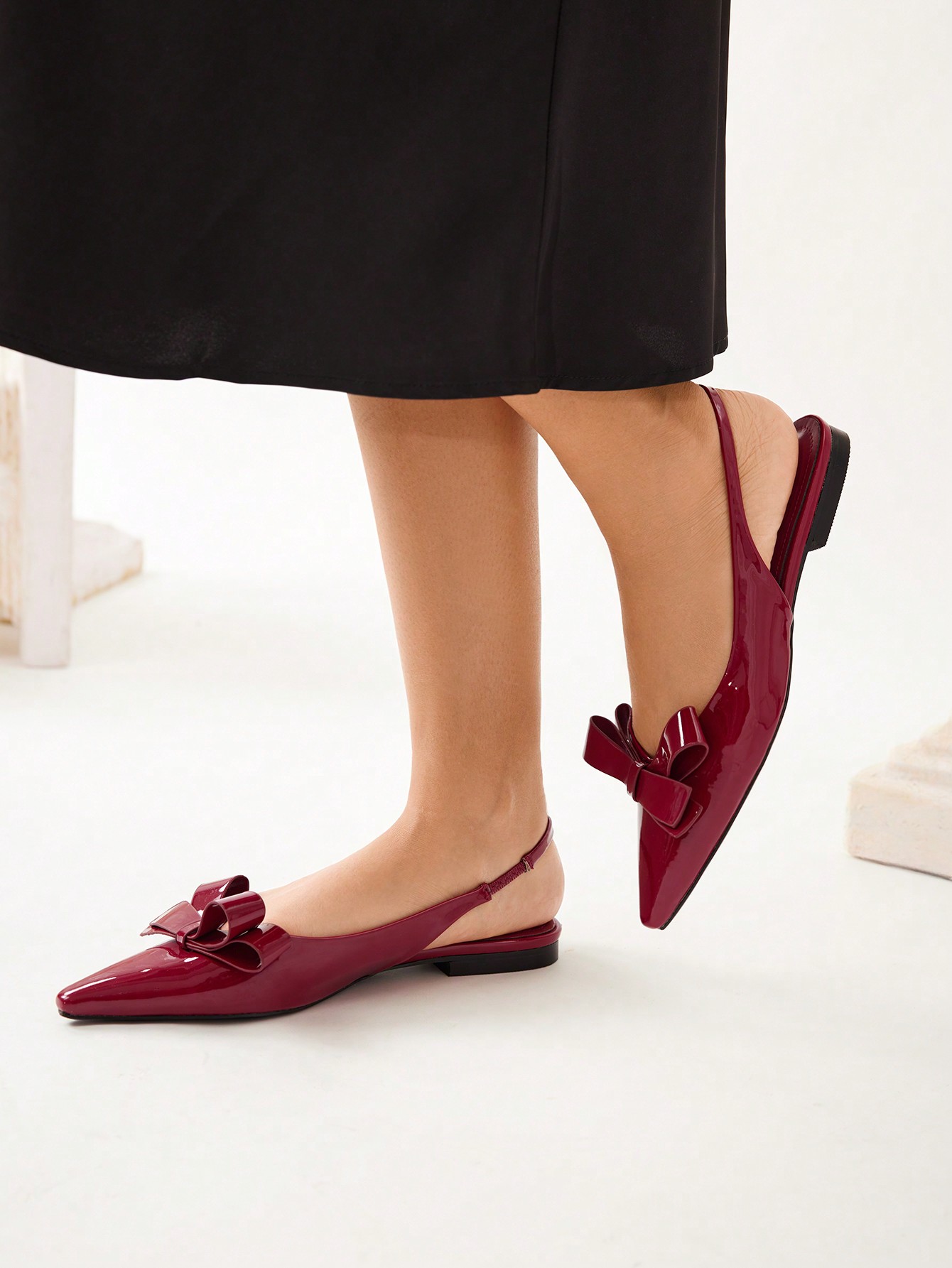 In Burgundy Women Flats