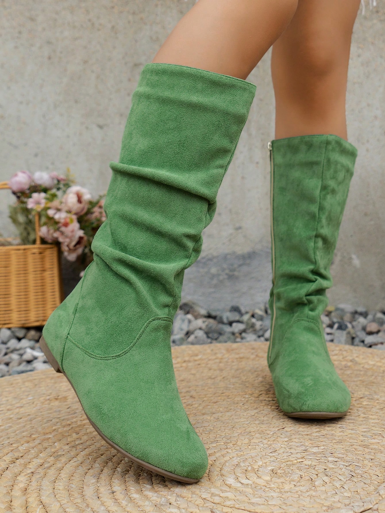 In Green Women Fashion Boots