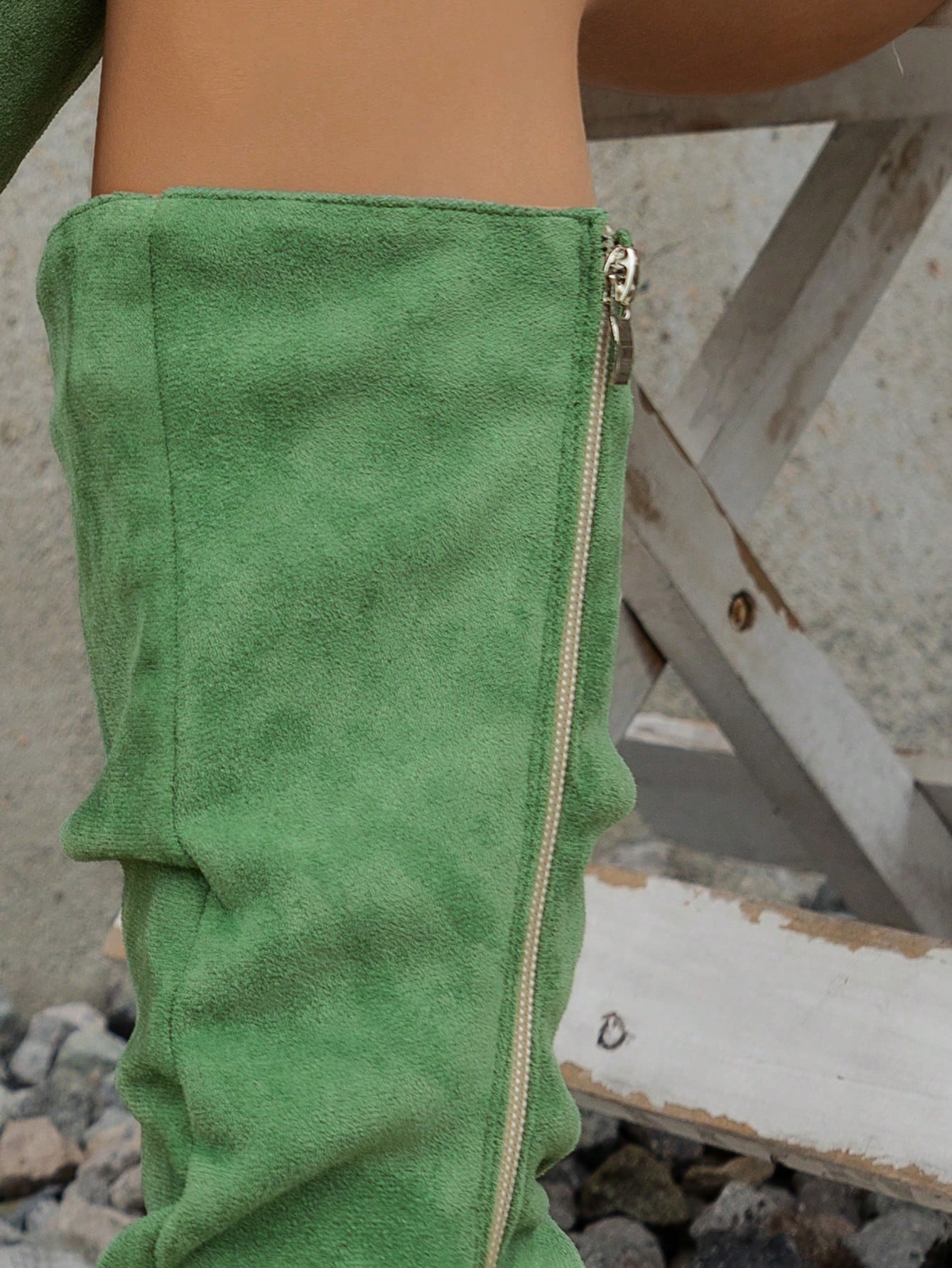 In Green Women Fashion Boots