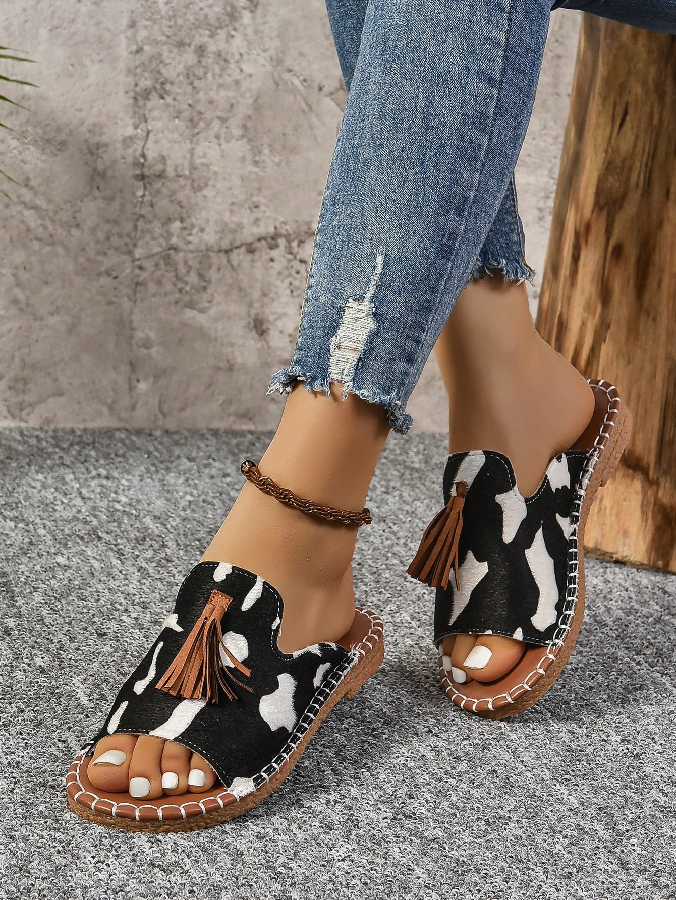 In Black and White Women Sandals