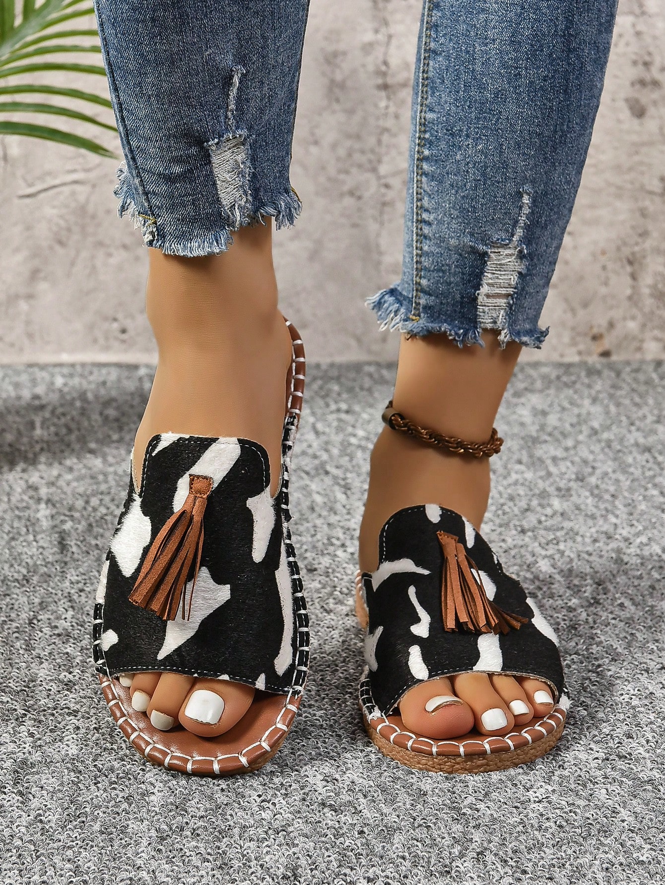 In Black and White Women Sandals