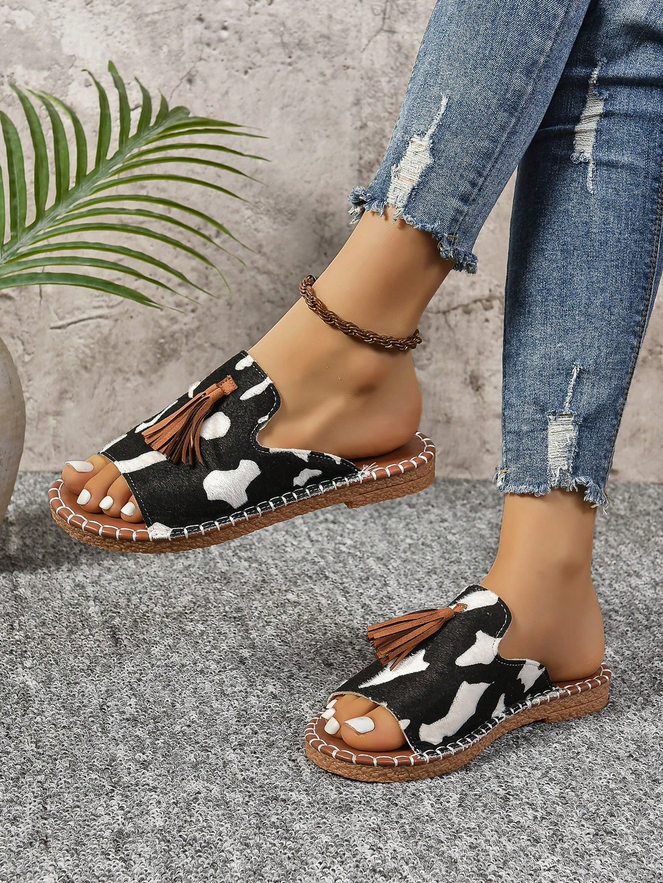 In Black and White Women Sandals