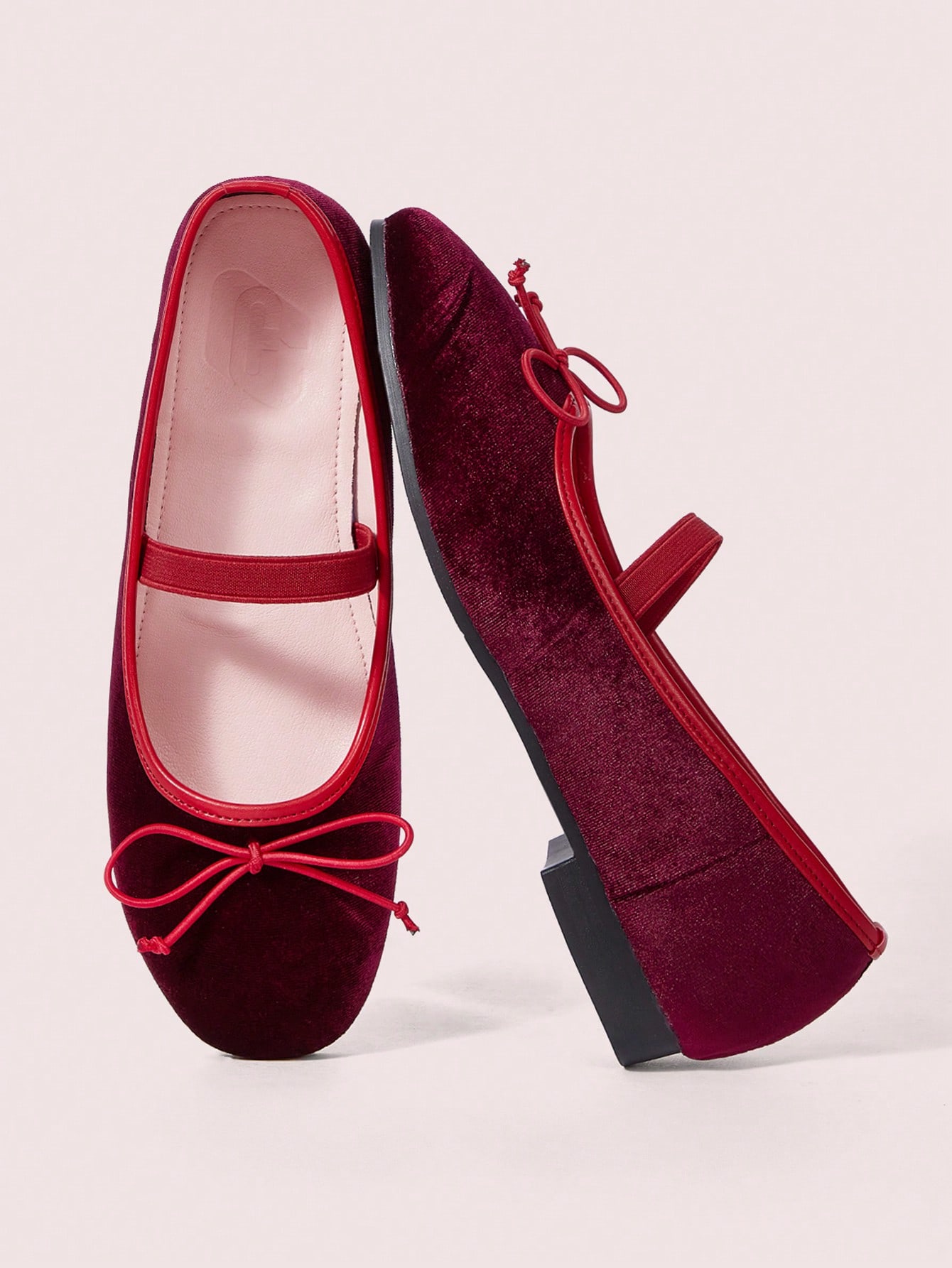 In Burgundy Women Flats