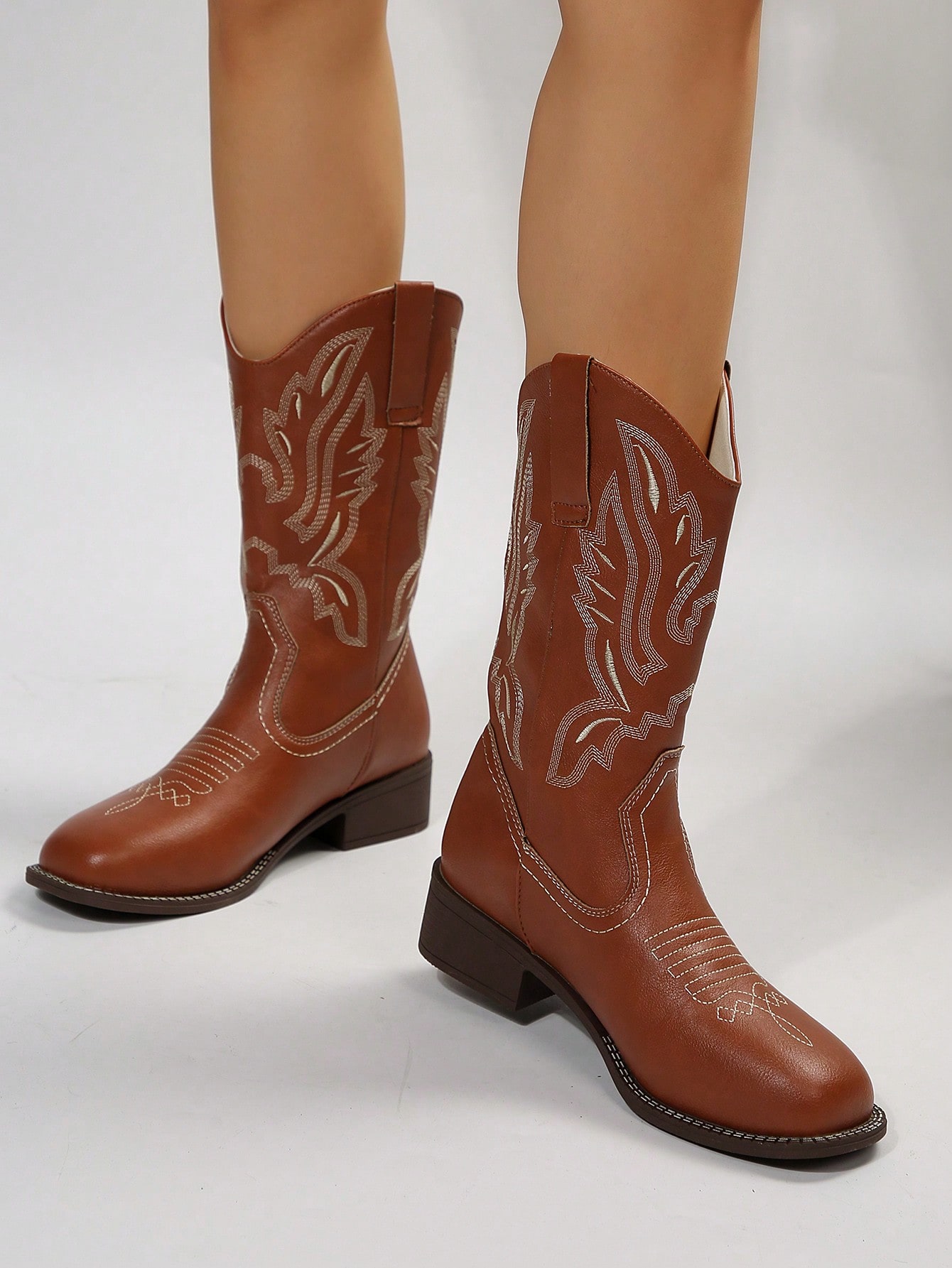 In Brown Women Mid-Calf Boots