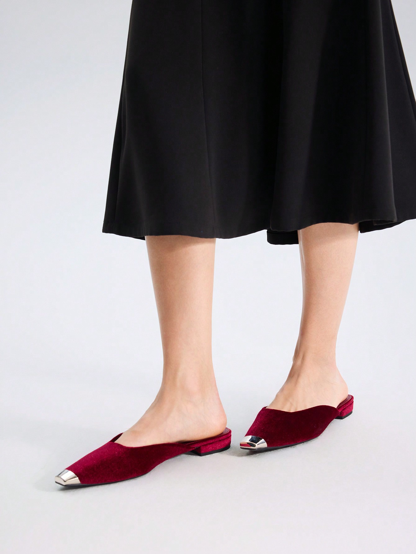 In Burgundy Women Flats