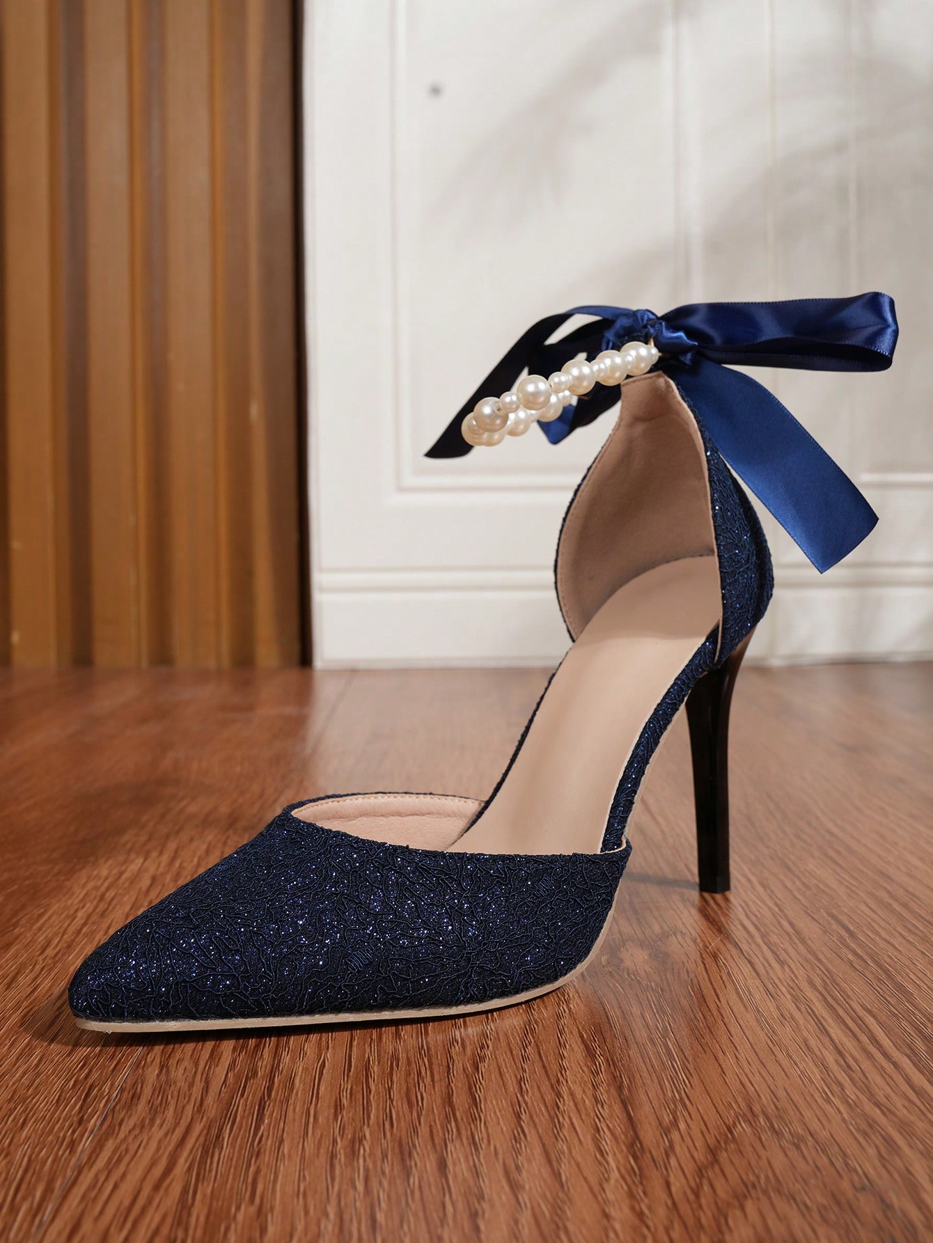 In Navy Blue Women Pumps