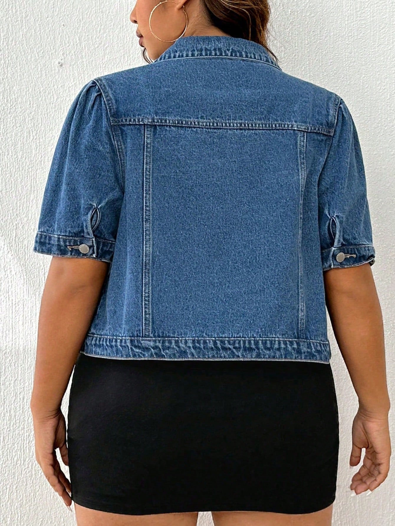 In Short Sleeve Plus Size Denim Jackets