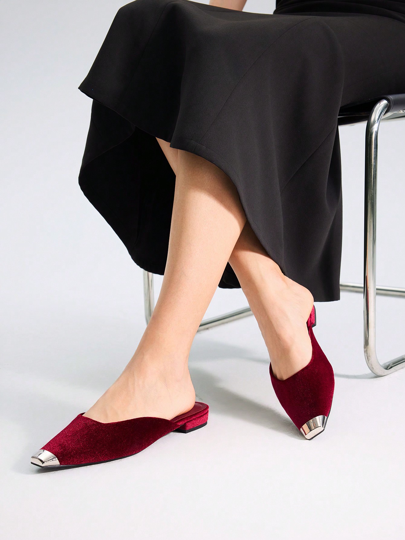 In Burgundy Women Flats