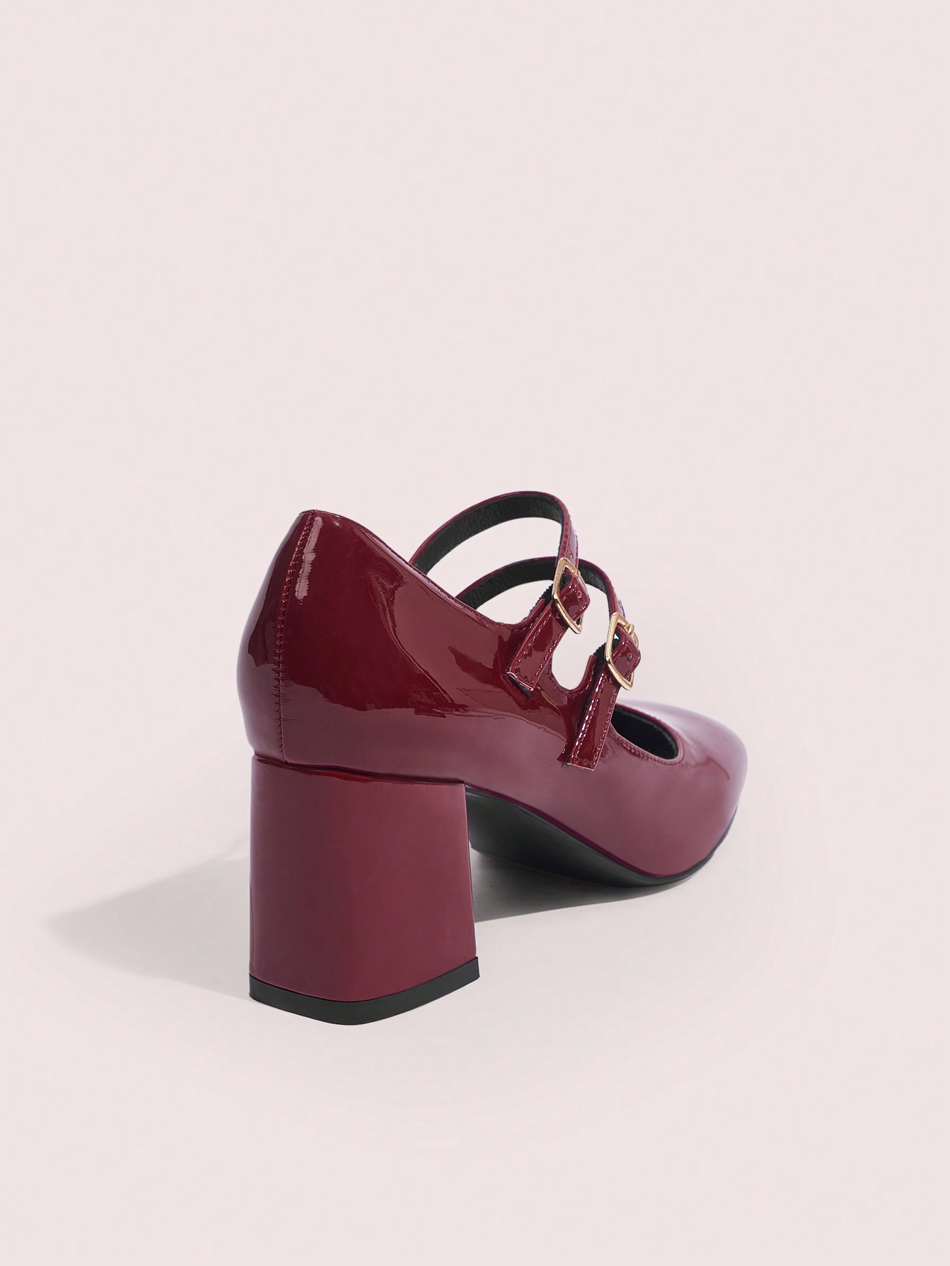 In Burgundy Women Pumps