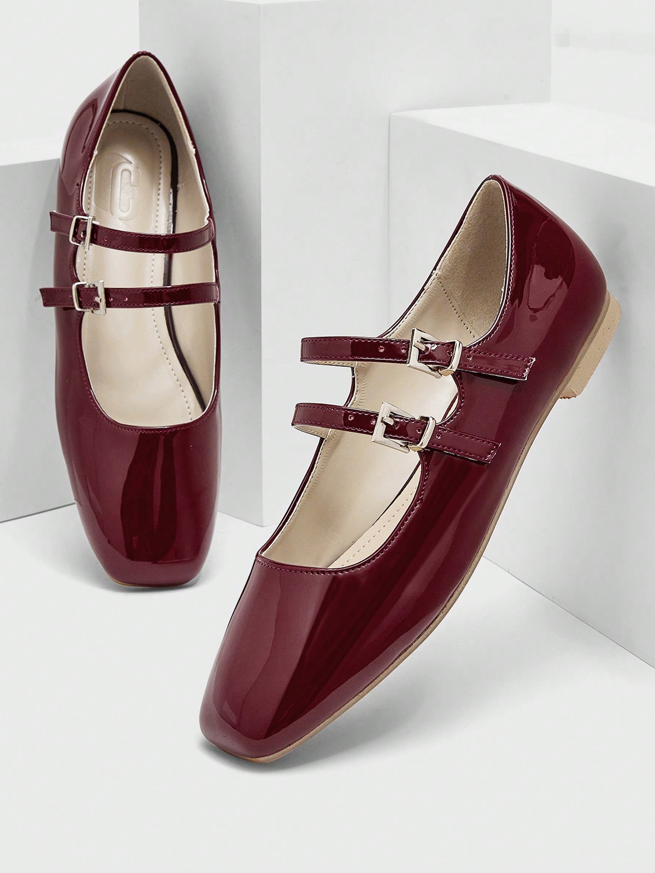 In Burgundy Women Flats