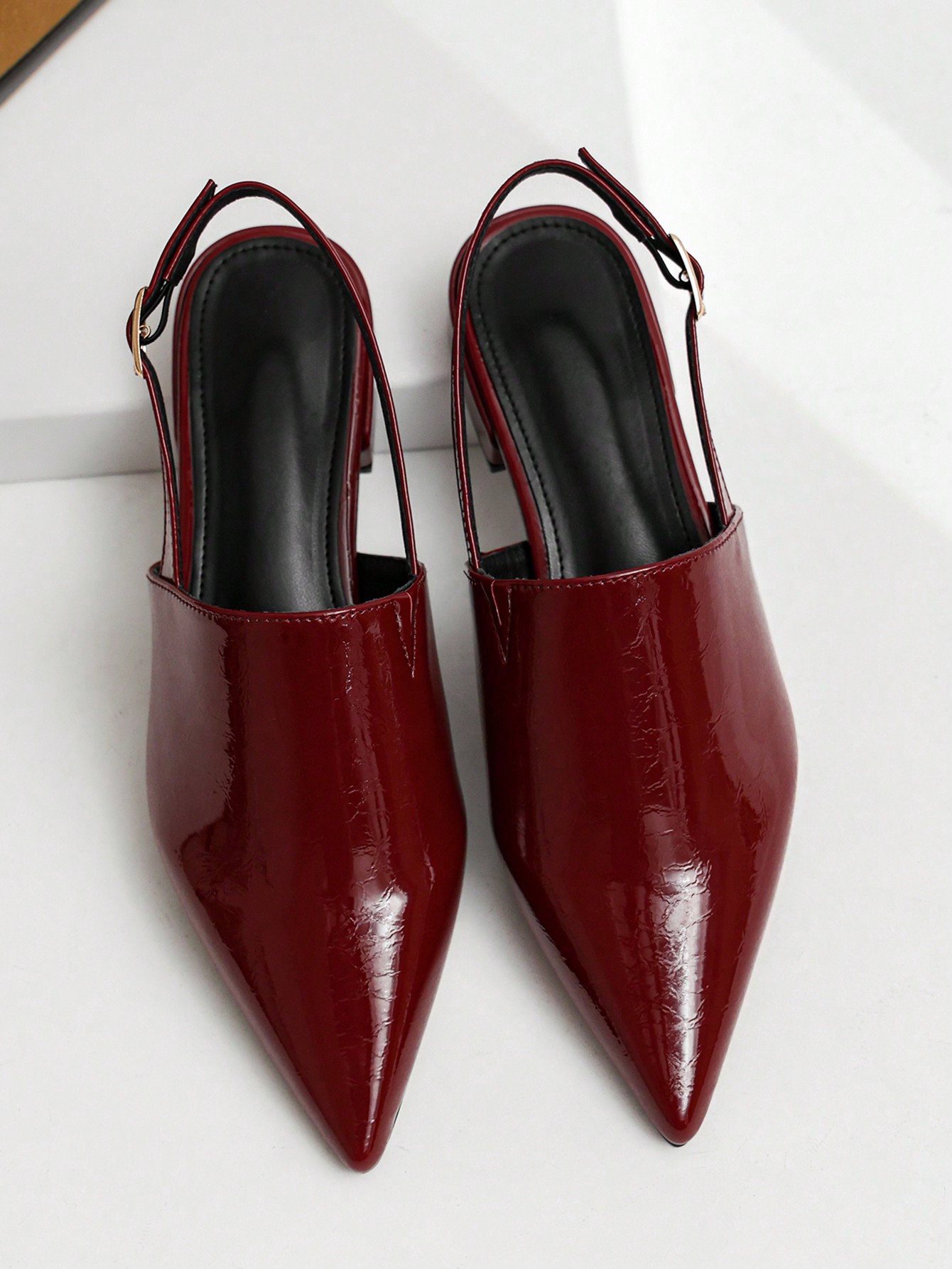 In Burgundy Women Flats