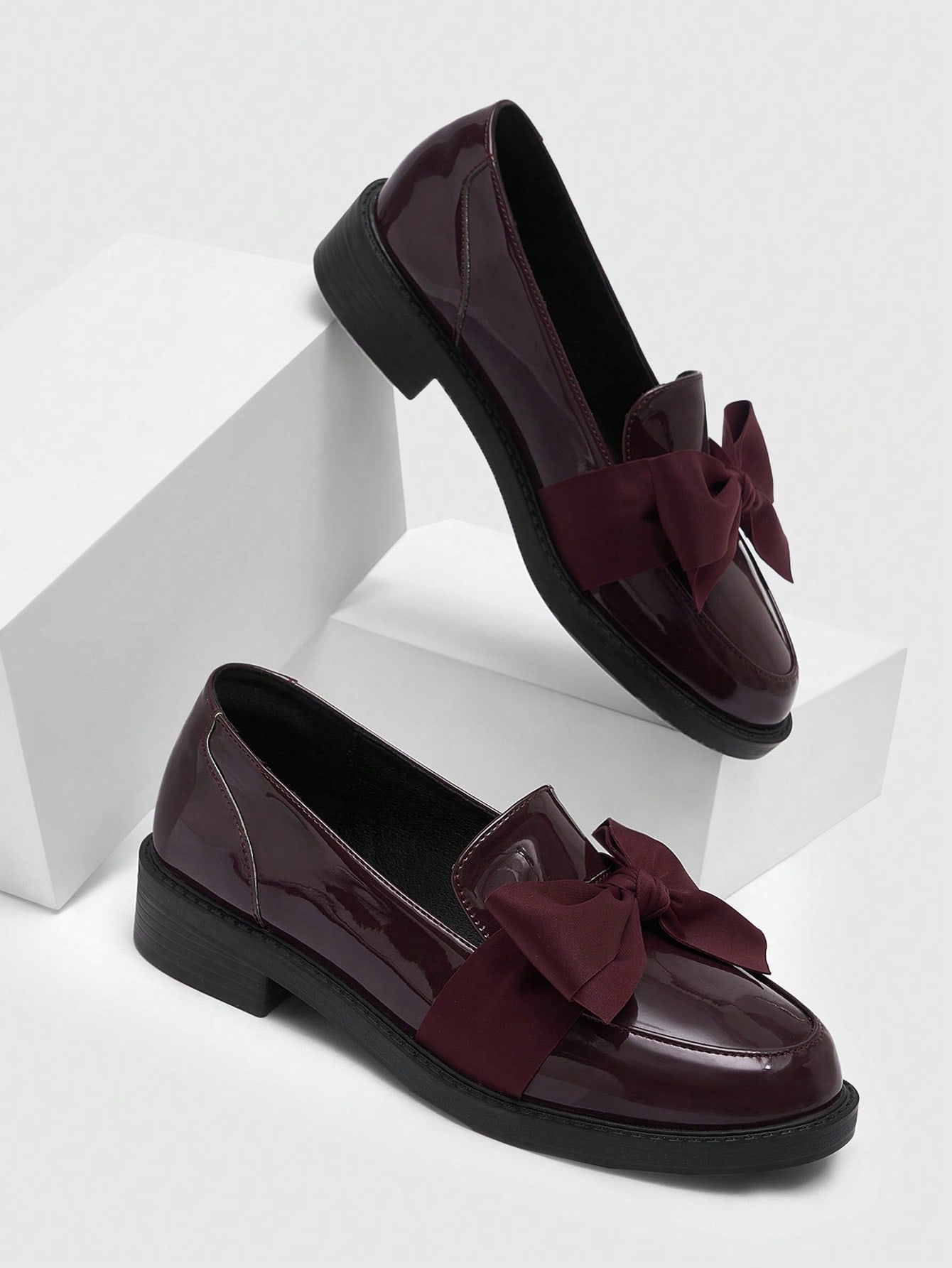 In Burgundy Women Flats